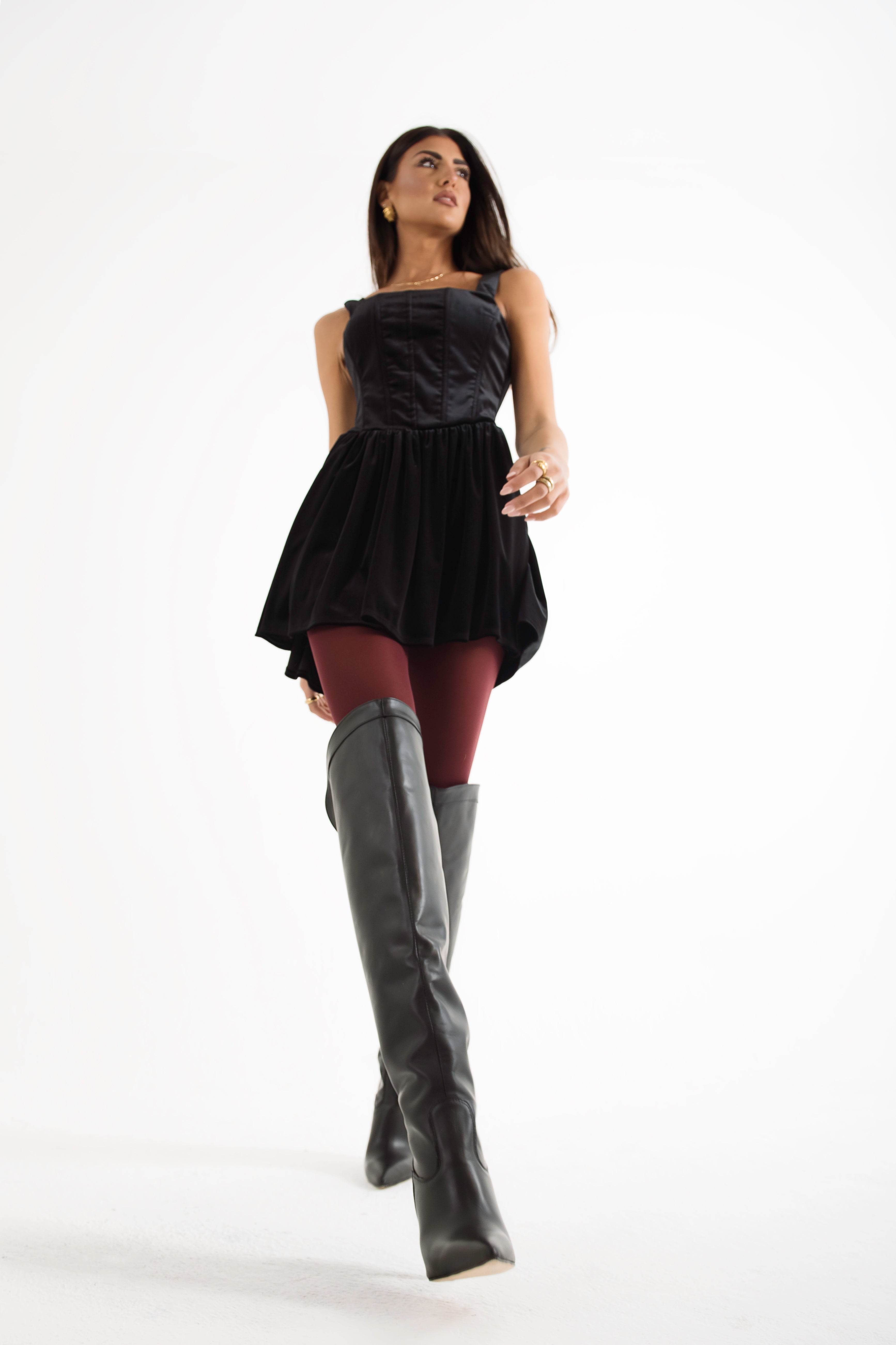 Fury 1590 black leather