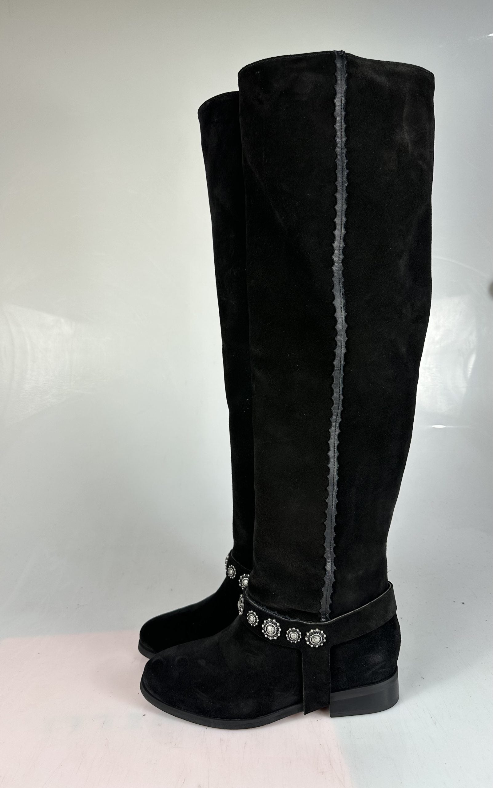 Roma23 black suede