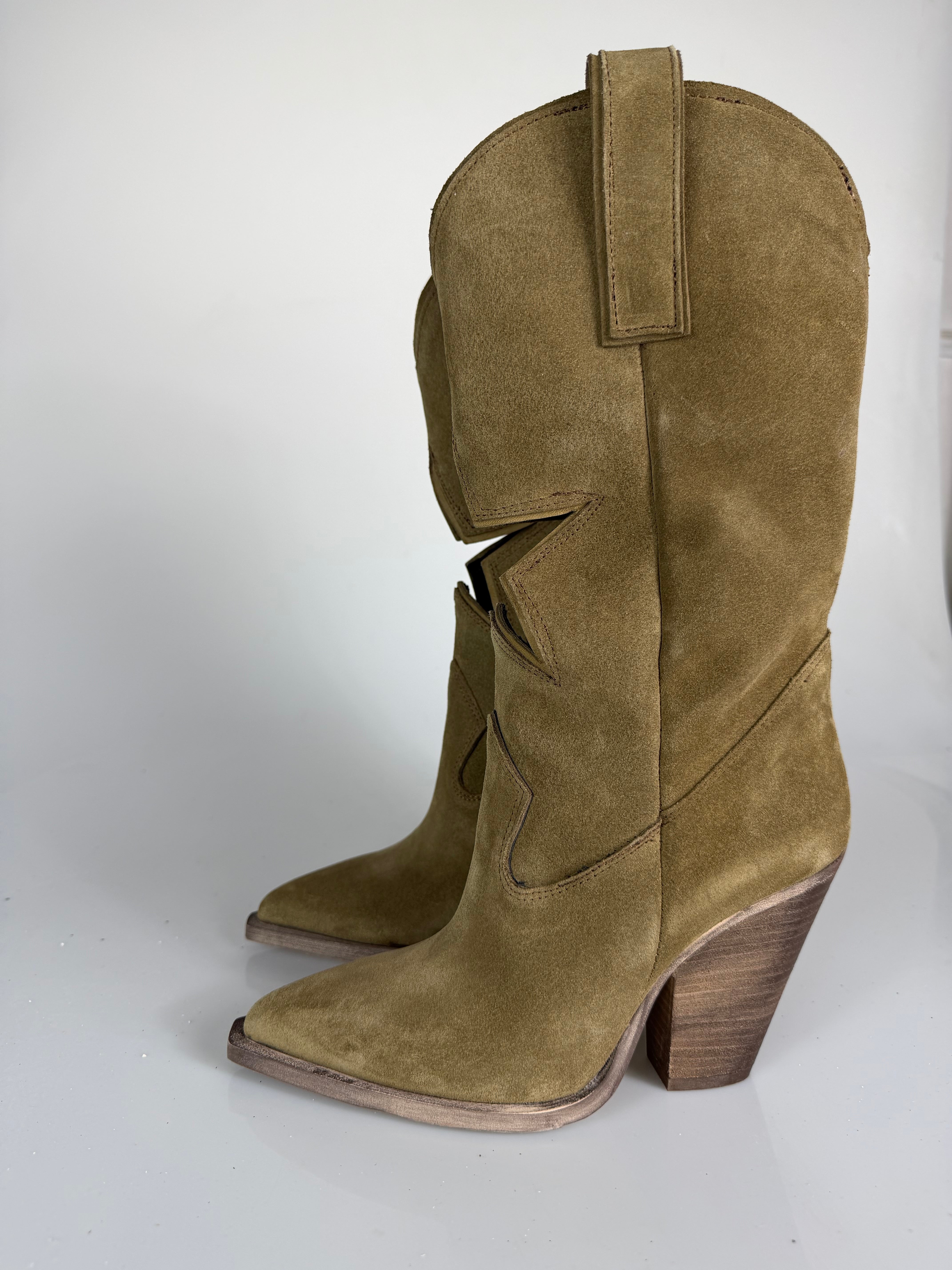 Gabriella star camoscio verde