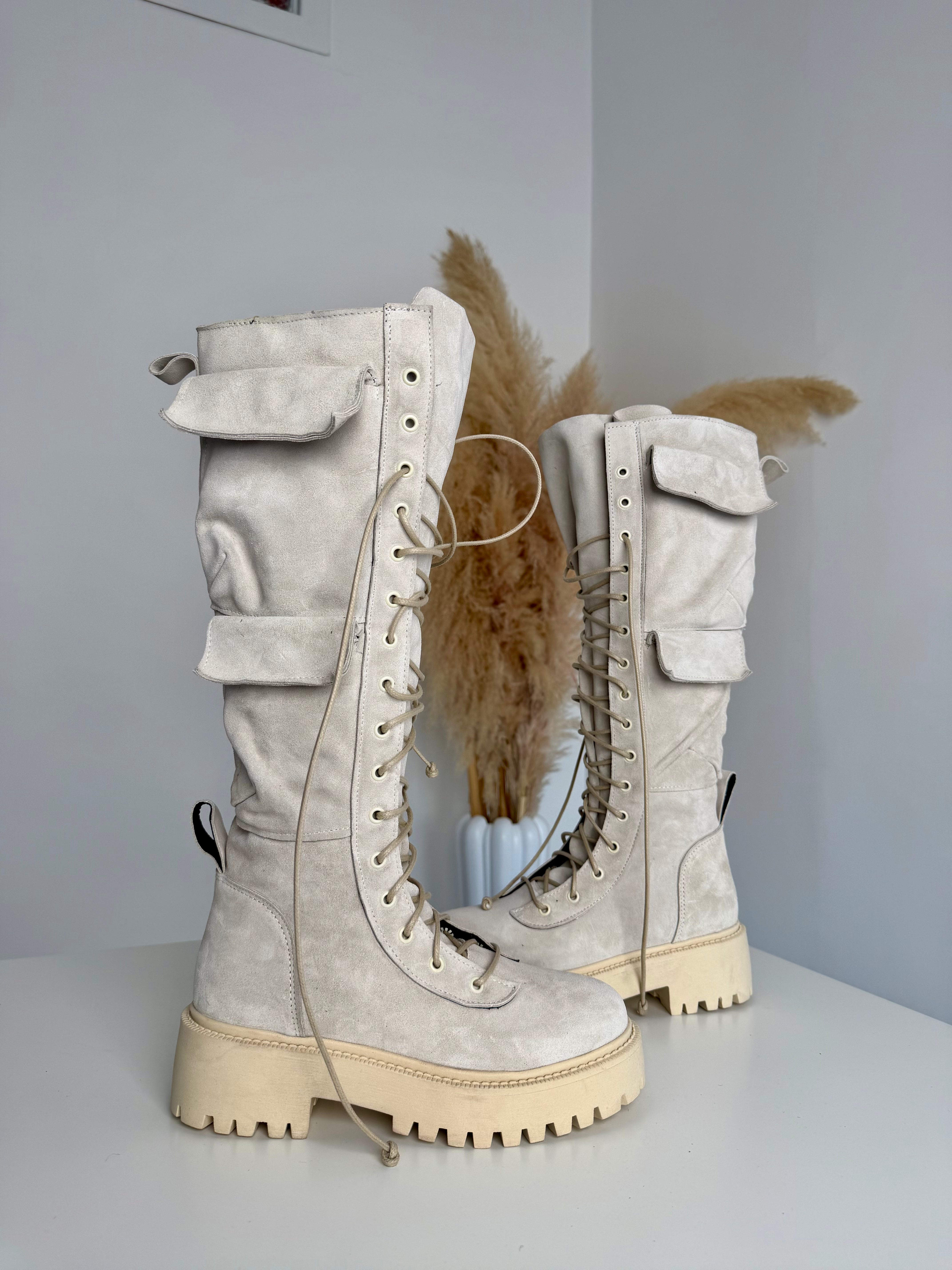 Anfibio ginny al ginocchio cam crema