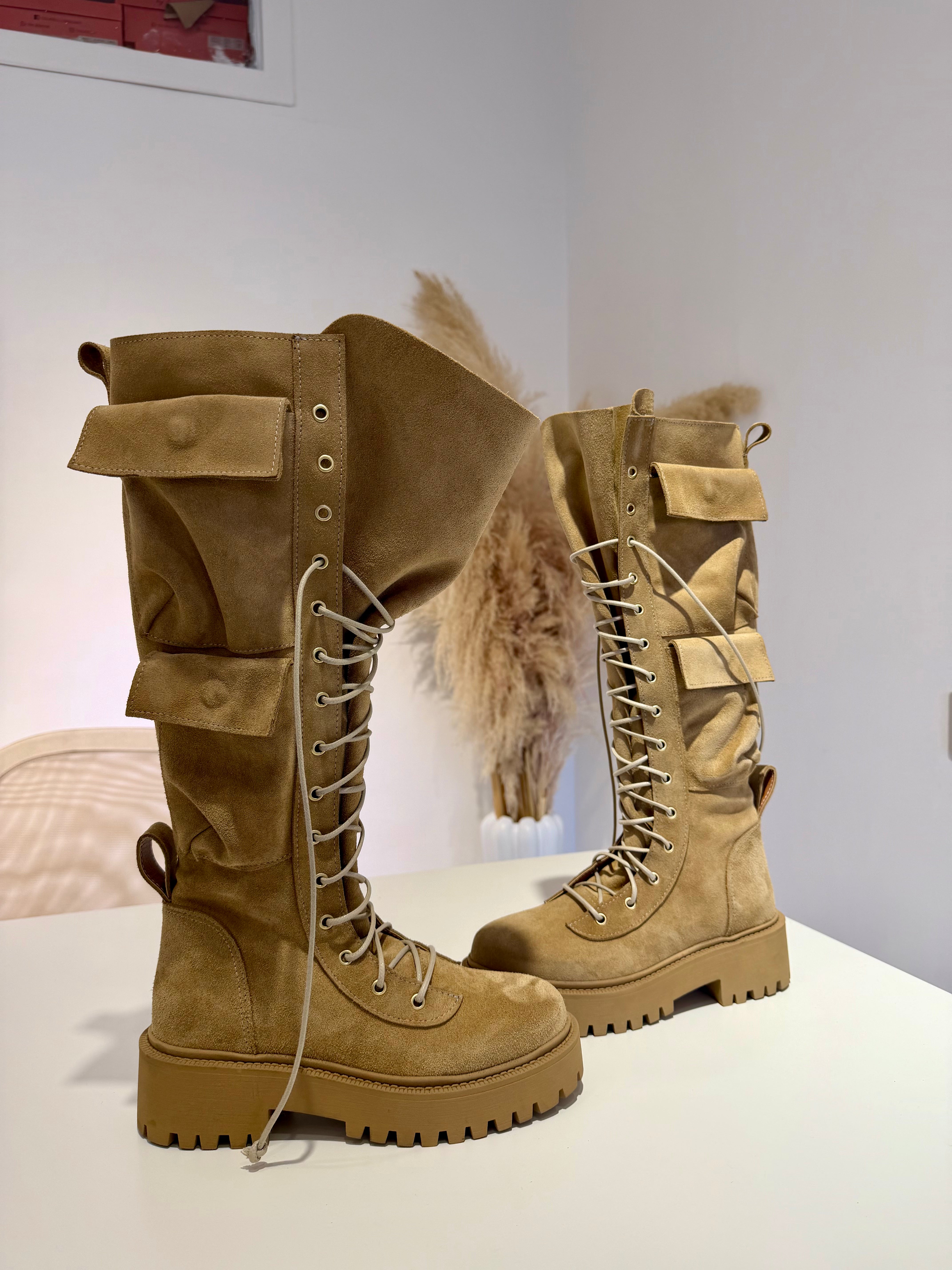 Anfibio ginny al ginocchio cam biscotto