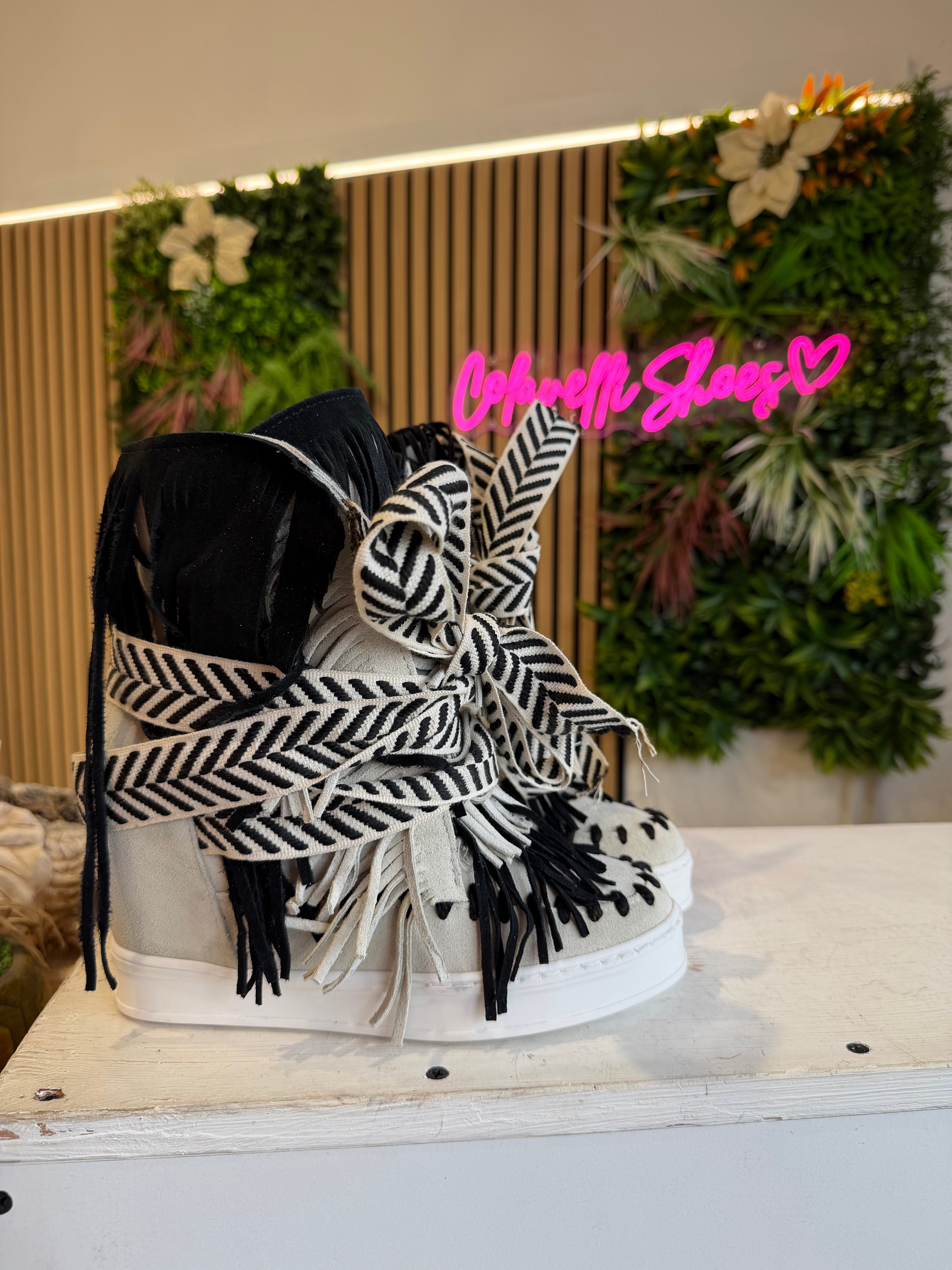 full up fantasy pelle bianco rip nero