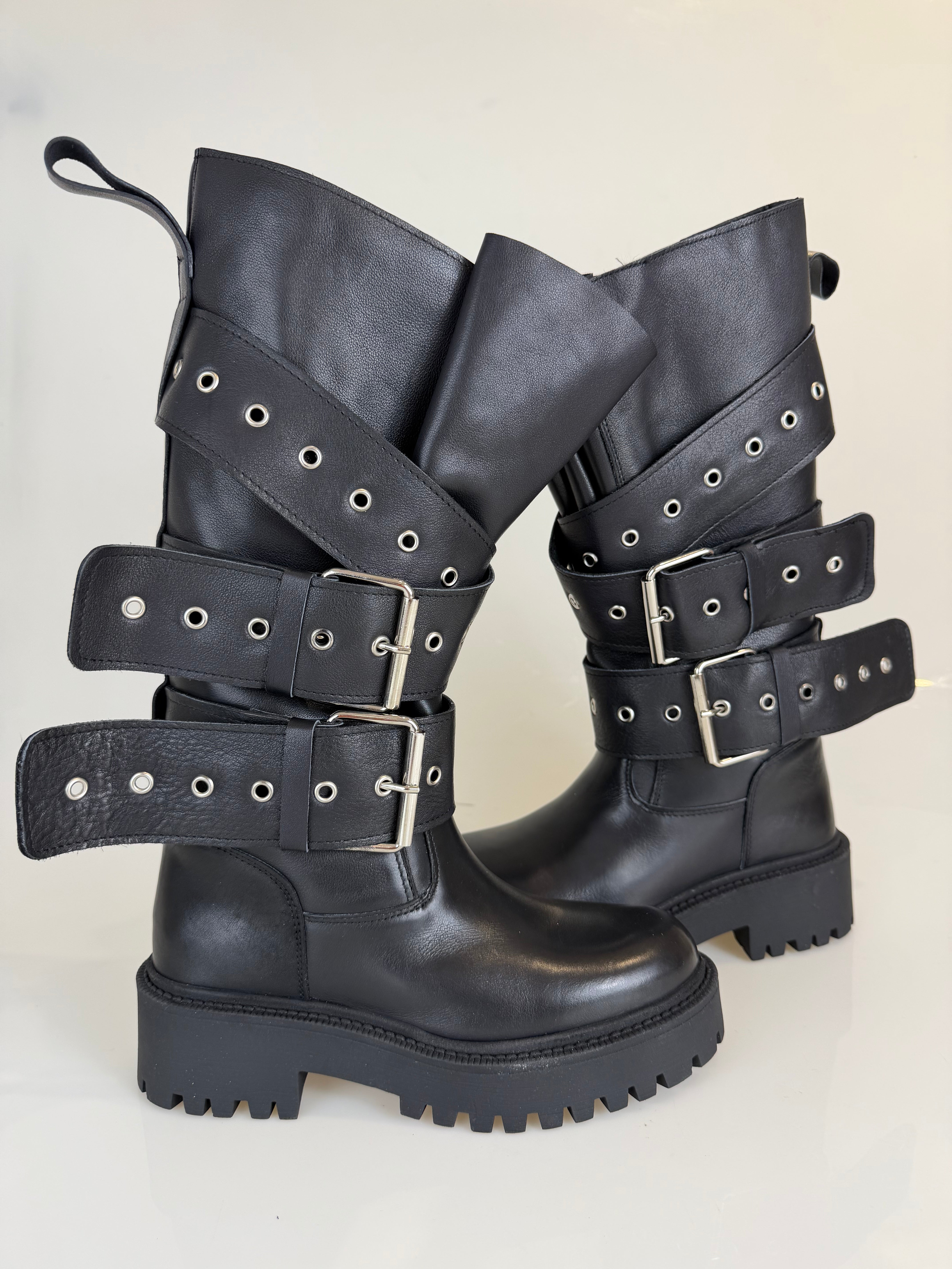 Anfibio Ginny pelle nero