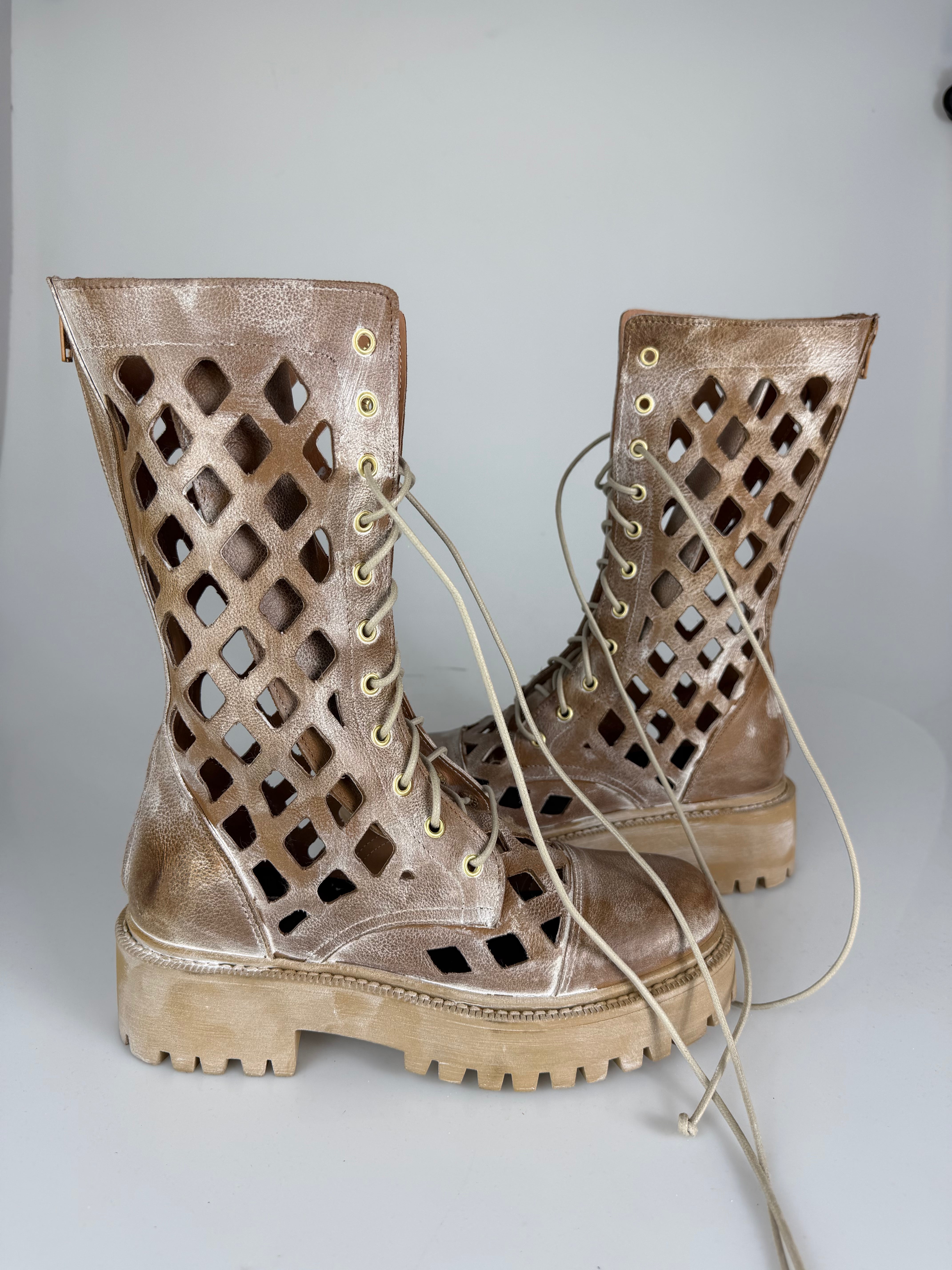 Anfibio ginny mid rete pelle cuoio sporcato