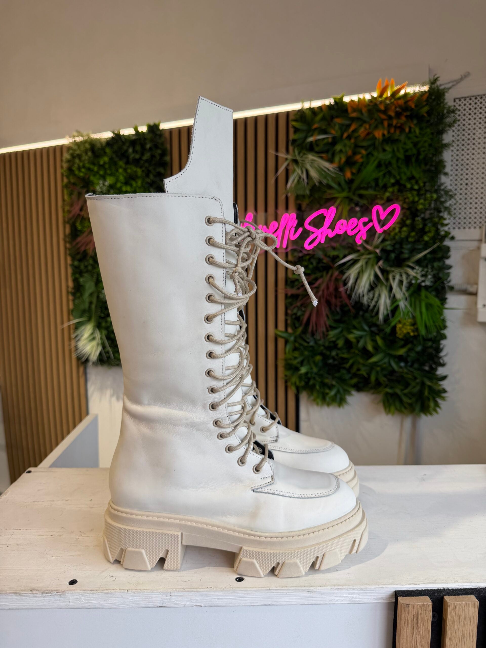 Wake1 new pelle crema BASIC