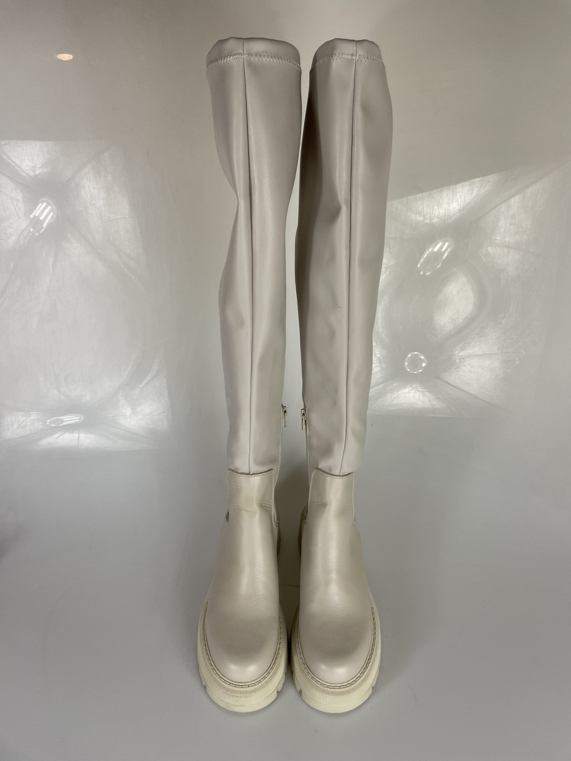 Cuero crema mambo ( cuissard )