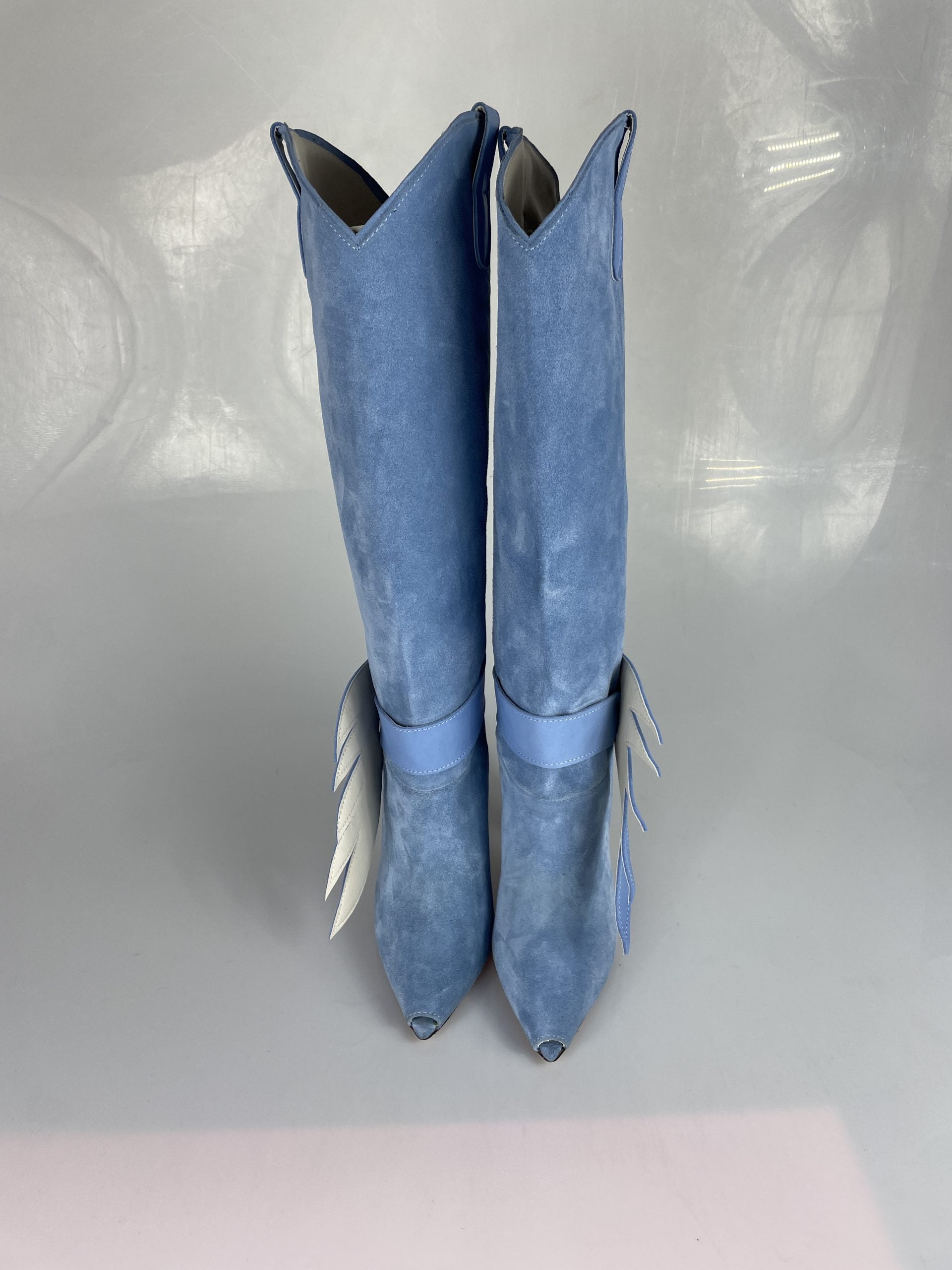 Ash light blue suede