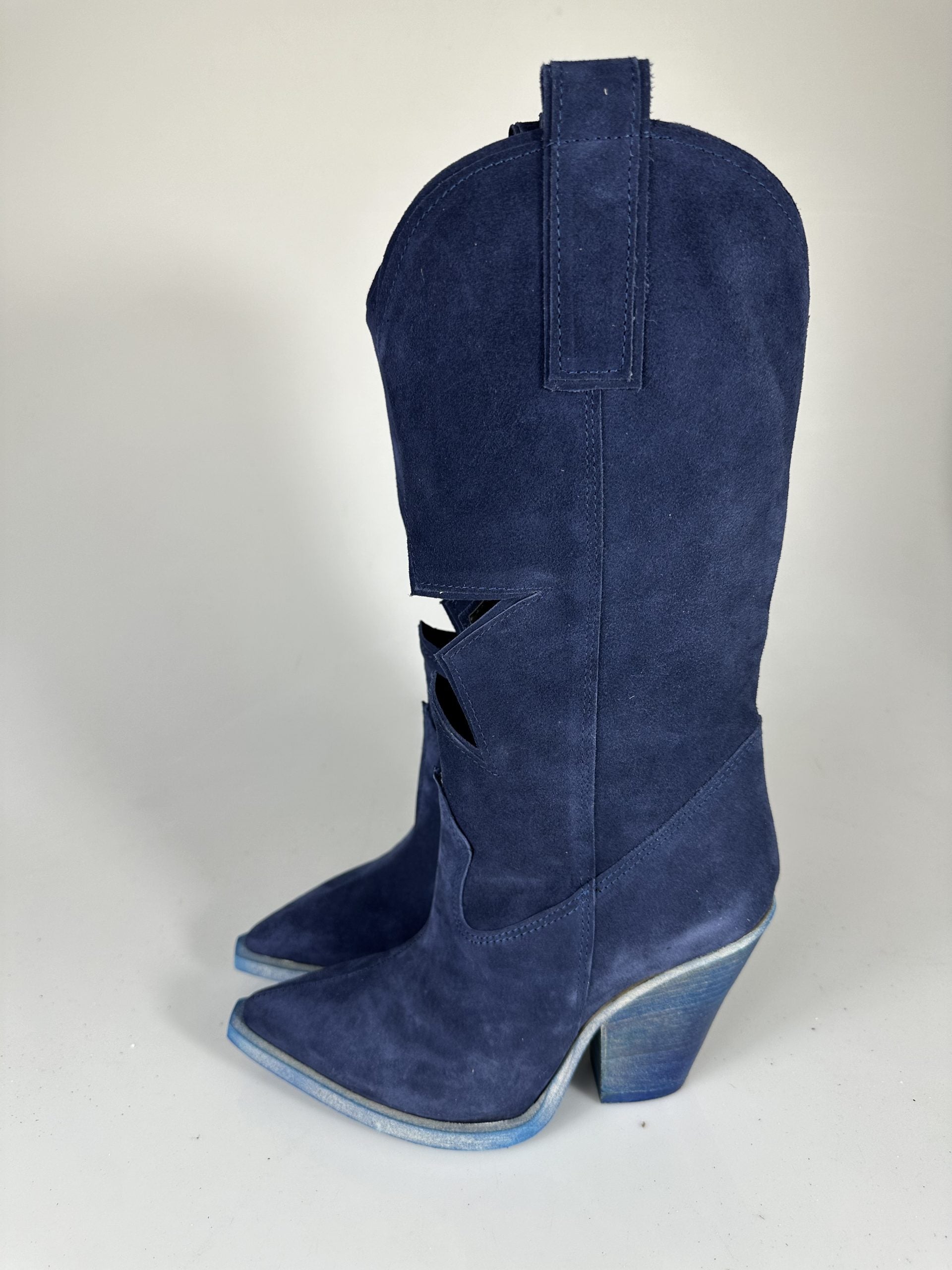 Gabriella star cam blue