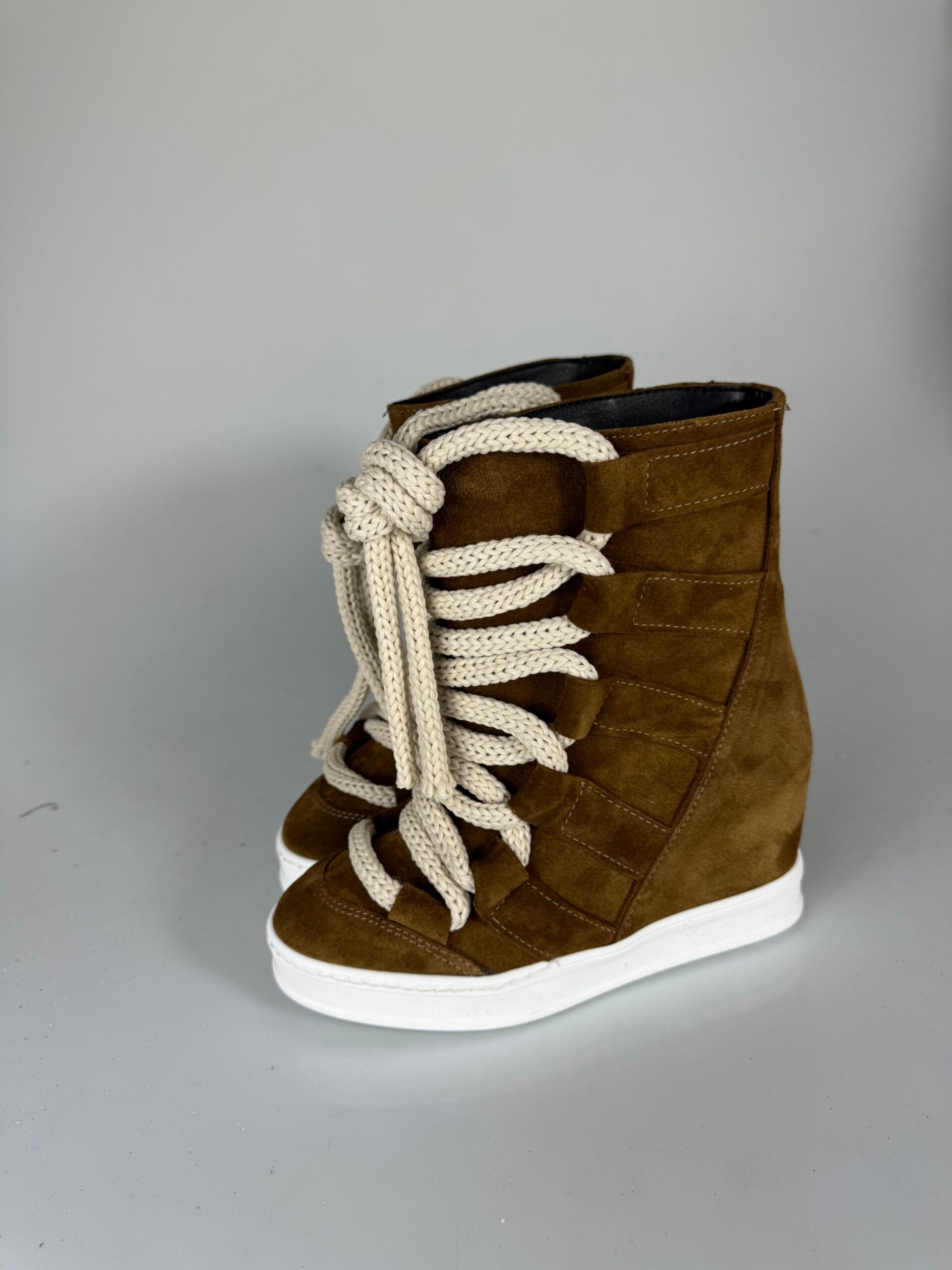 Artem cámara completa de cuero