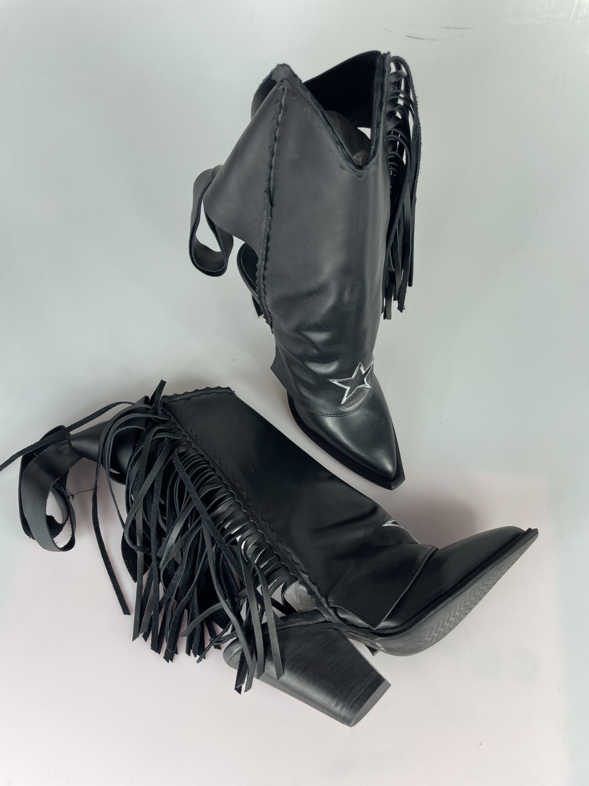 Euphoria Sabó black leather