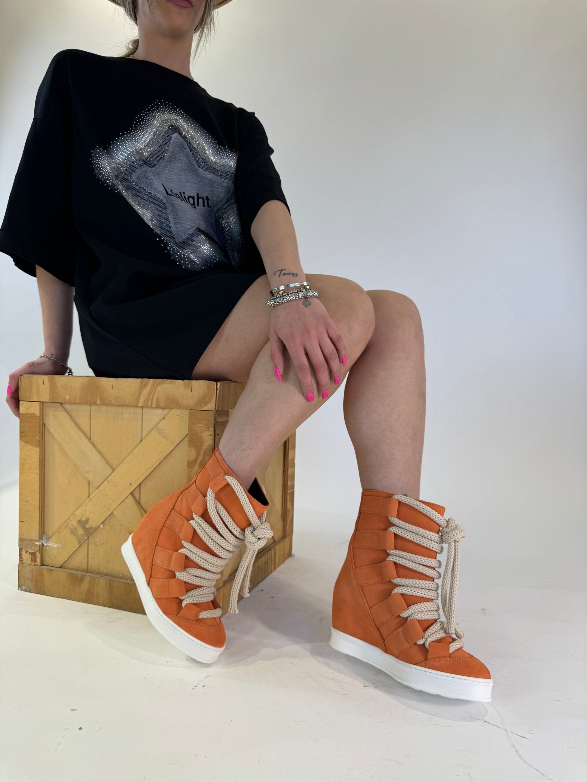 Artem full up cam arancio