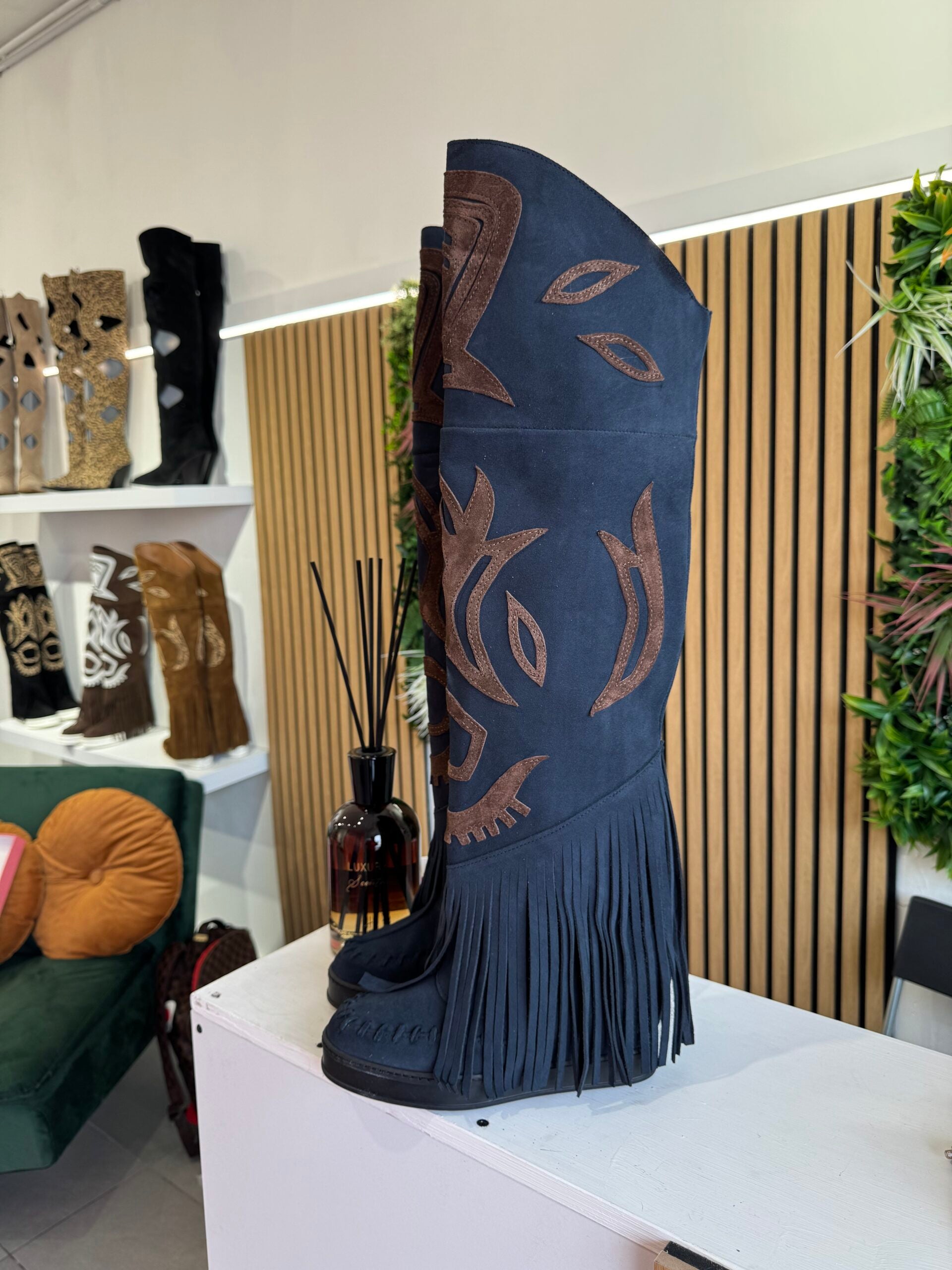 Santhoo cam blu rip cioccolato