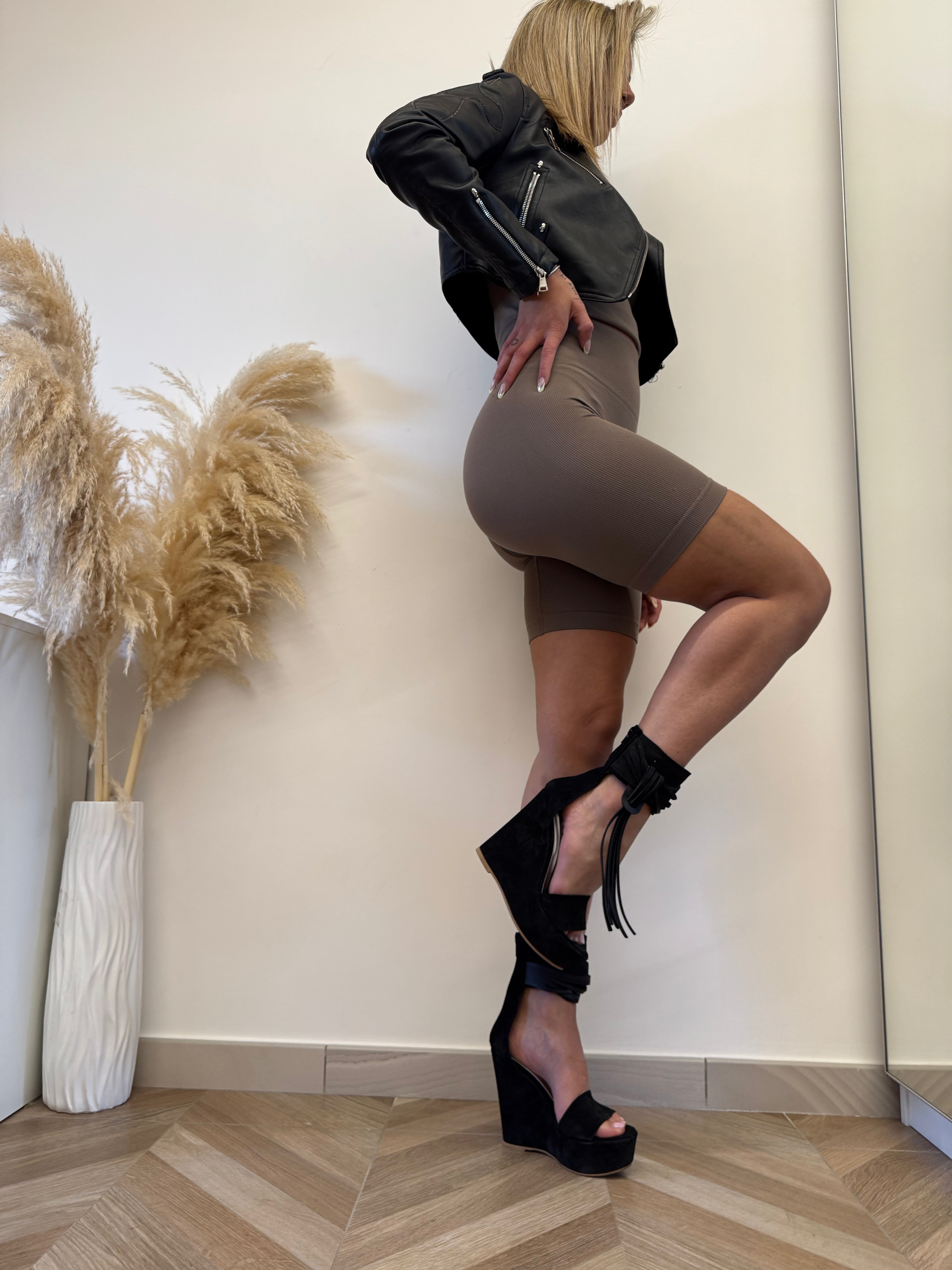 Carmensita jeffry camoscio