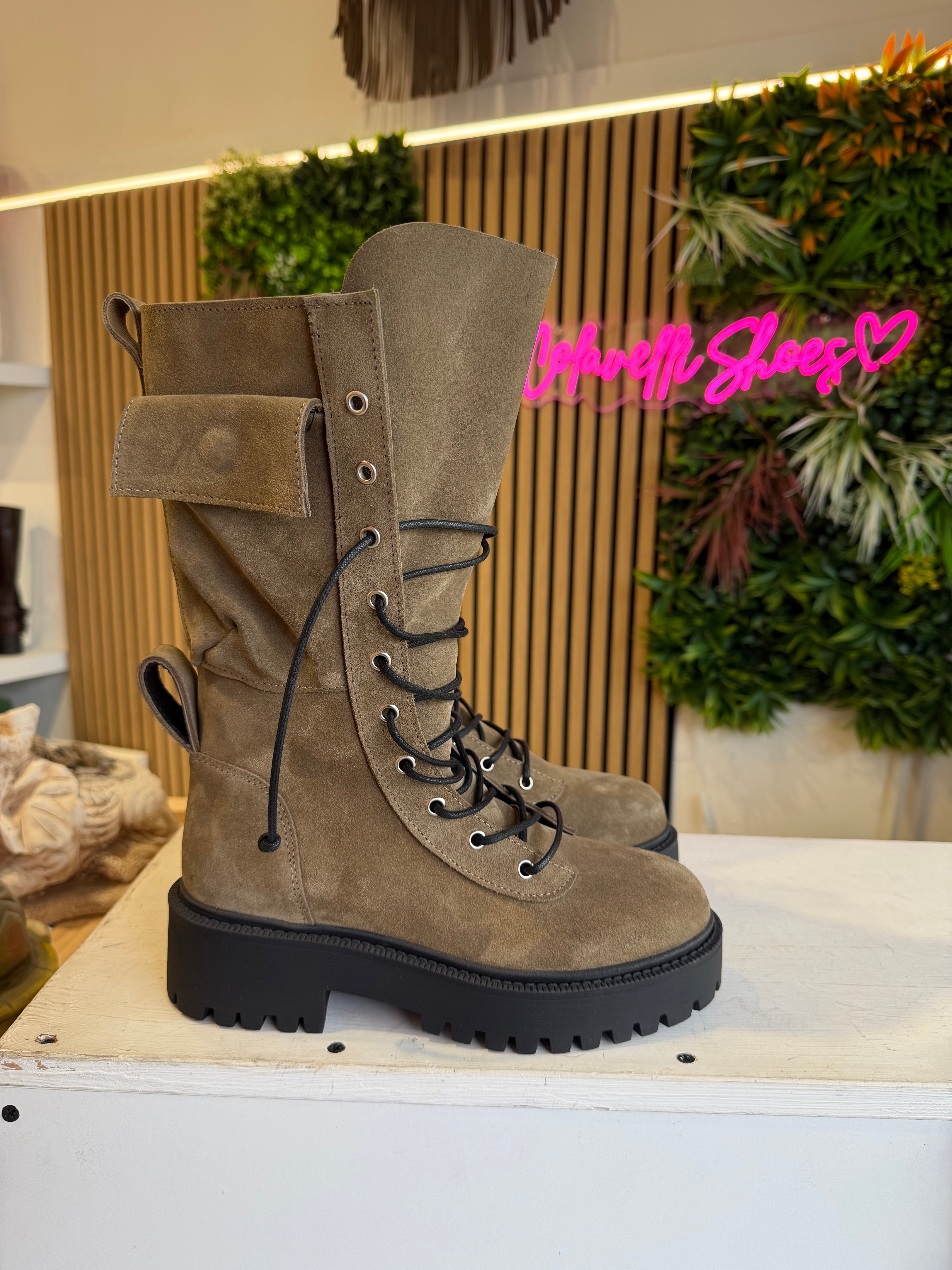 Anfibio ginny camoscio verde