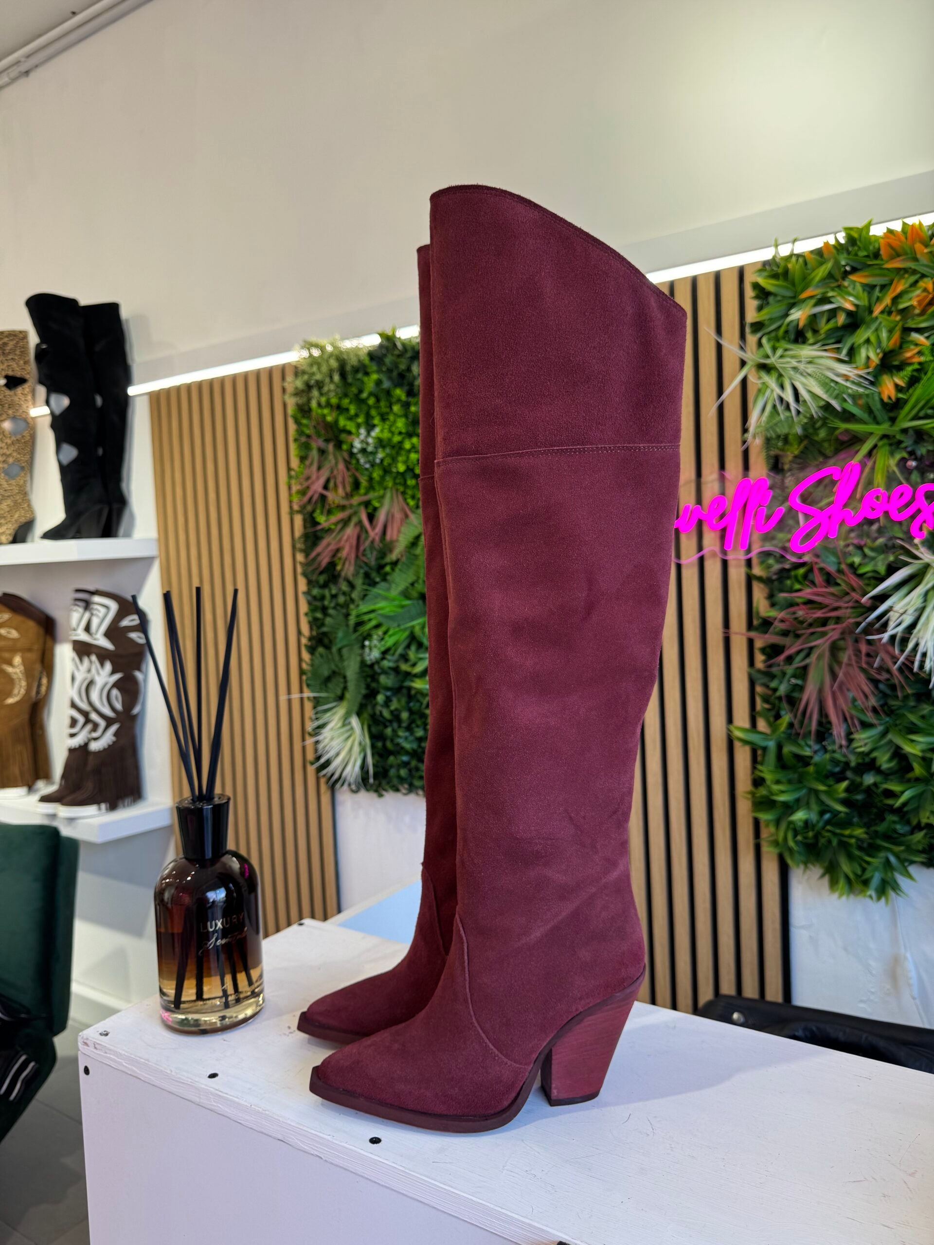 Gabriella Santho basic cam vinaccio