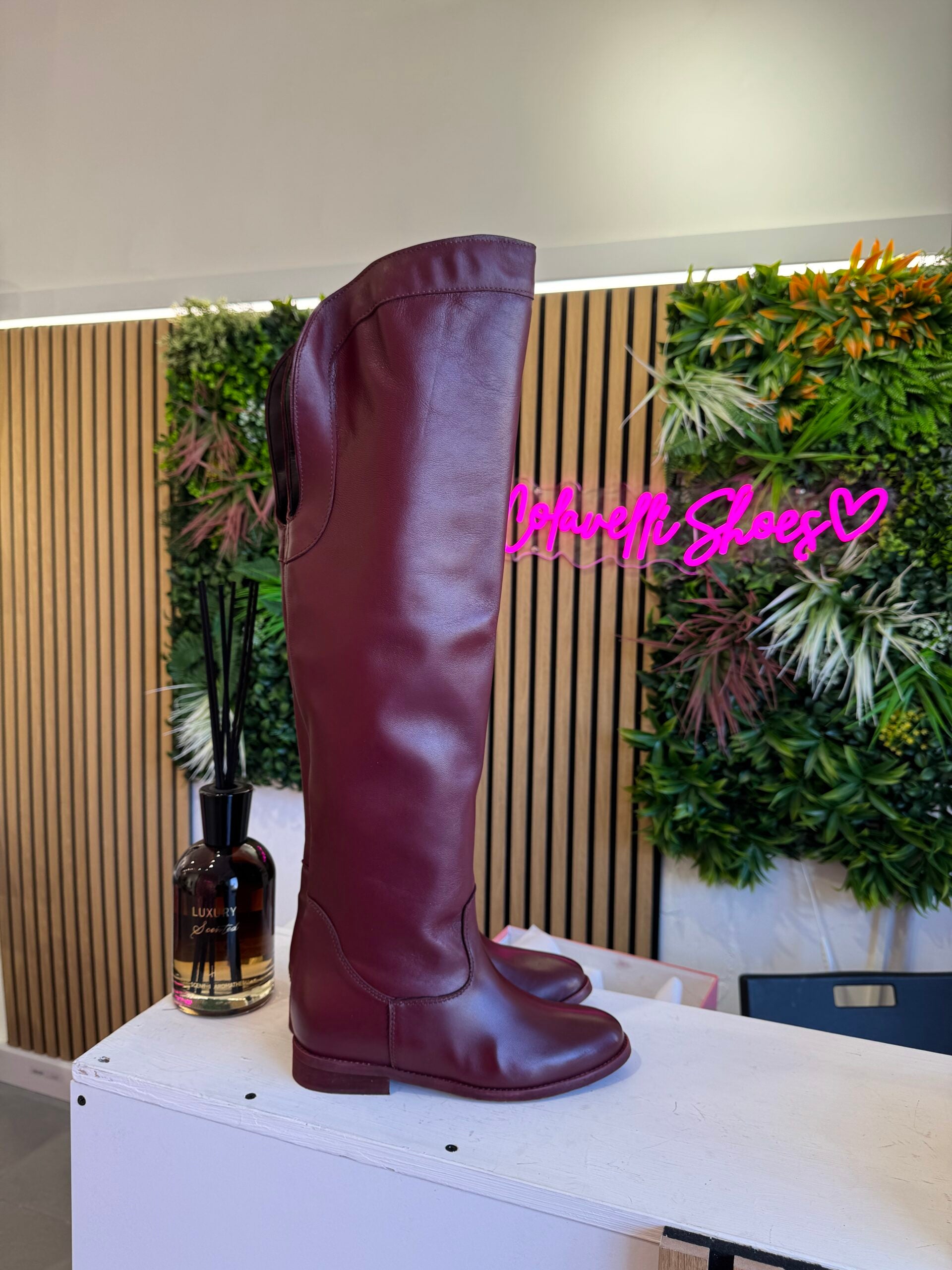 Fury Vinaccio leather (internal wedge)