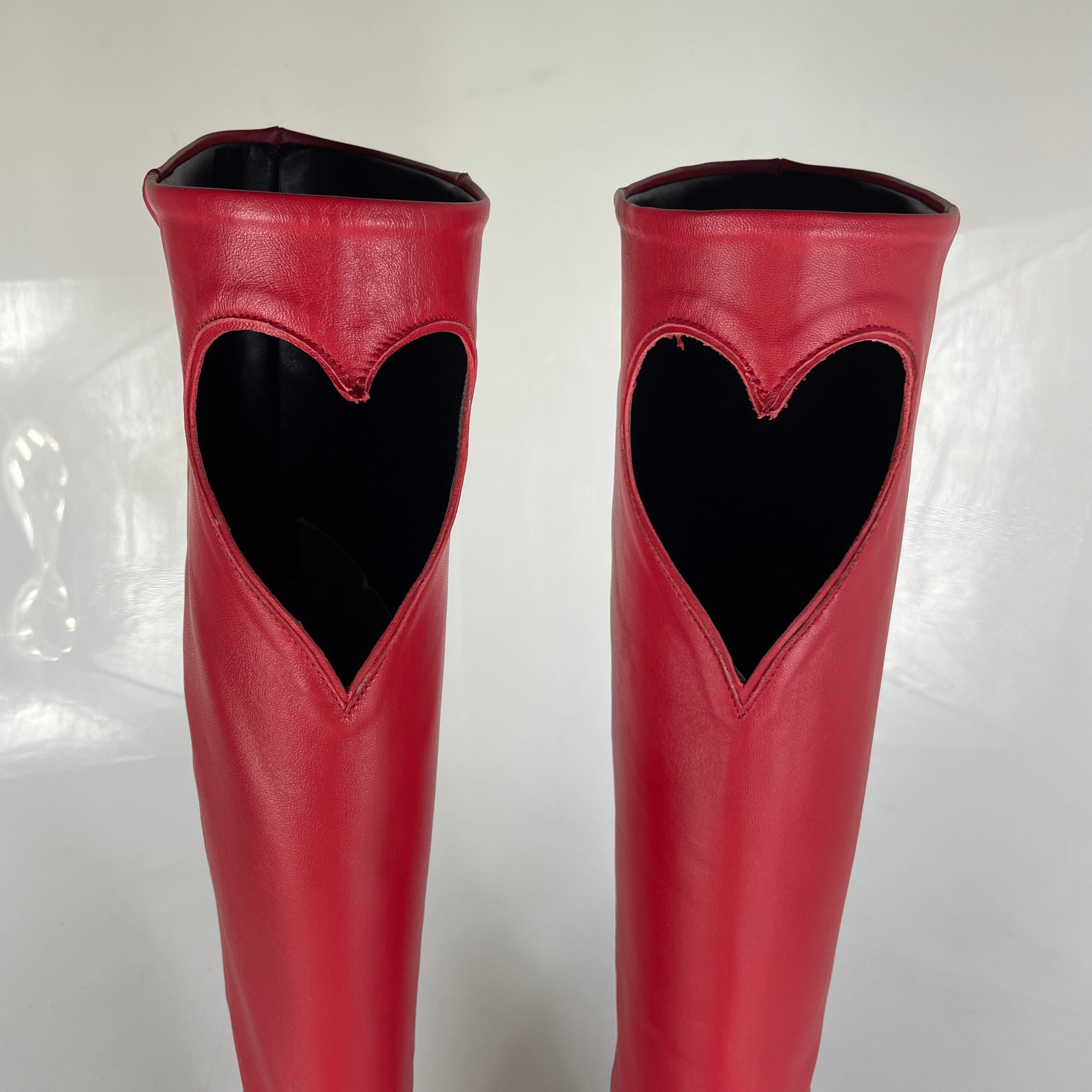 1590 Cuore pelle rosso