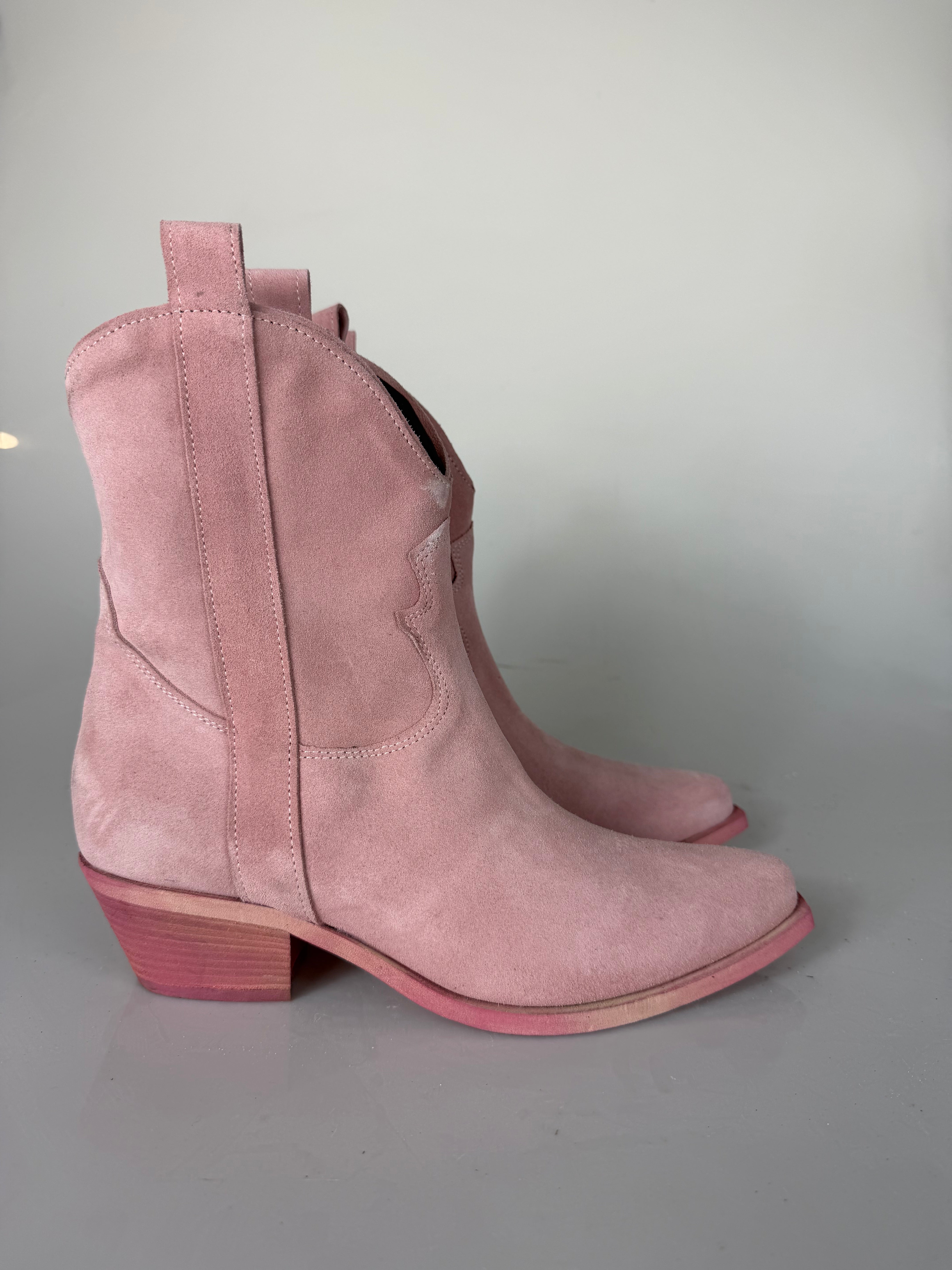 Regular baby suede biscuit