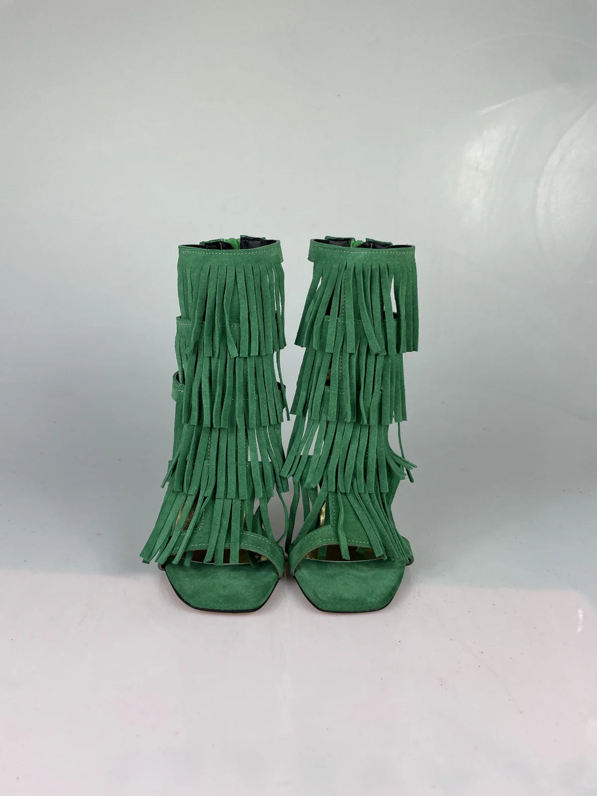 Aphrodite fuchsia suede