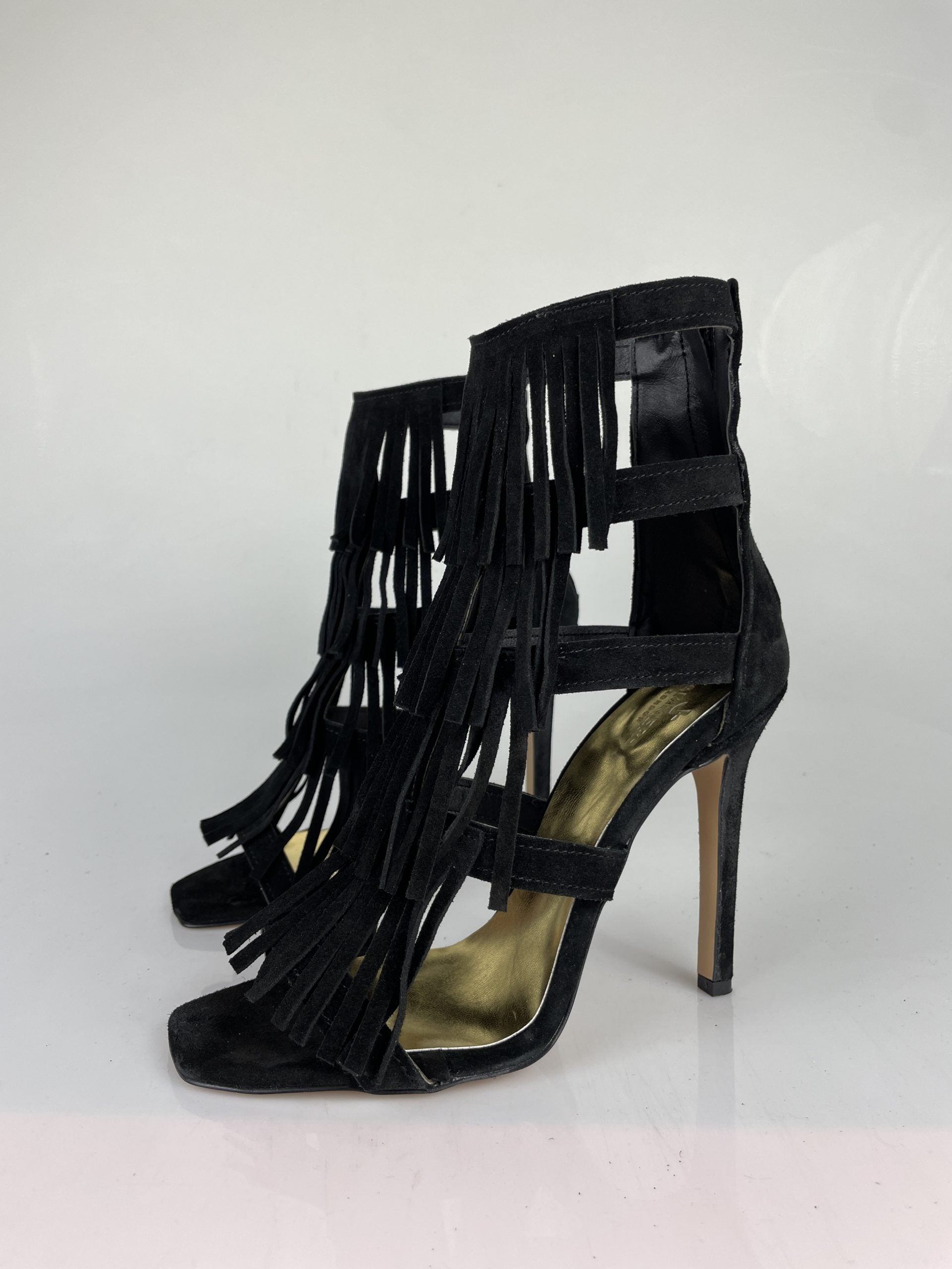 Aphrodite black suede