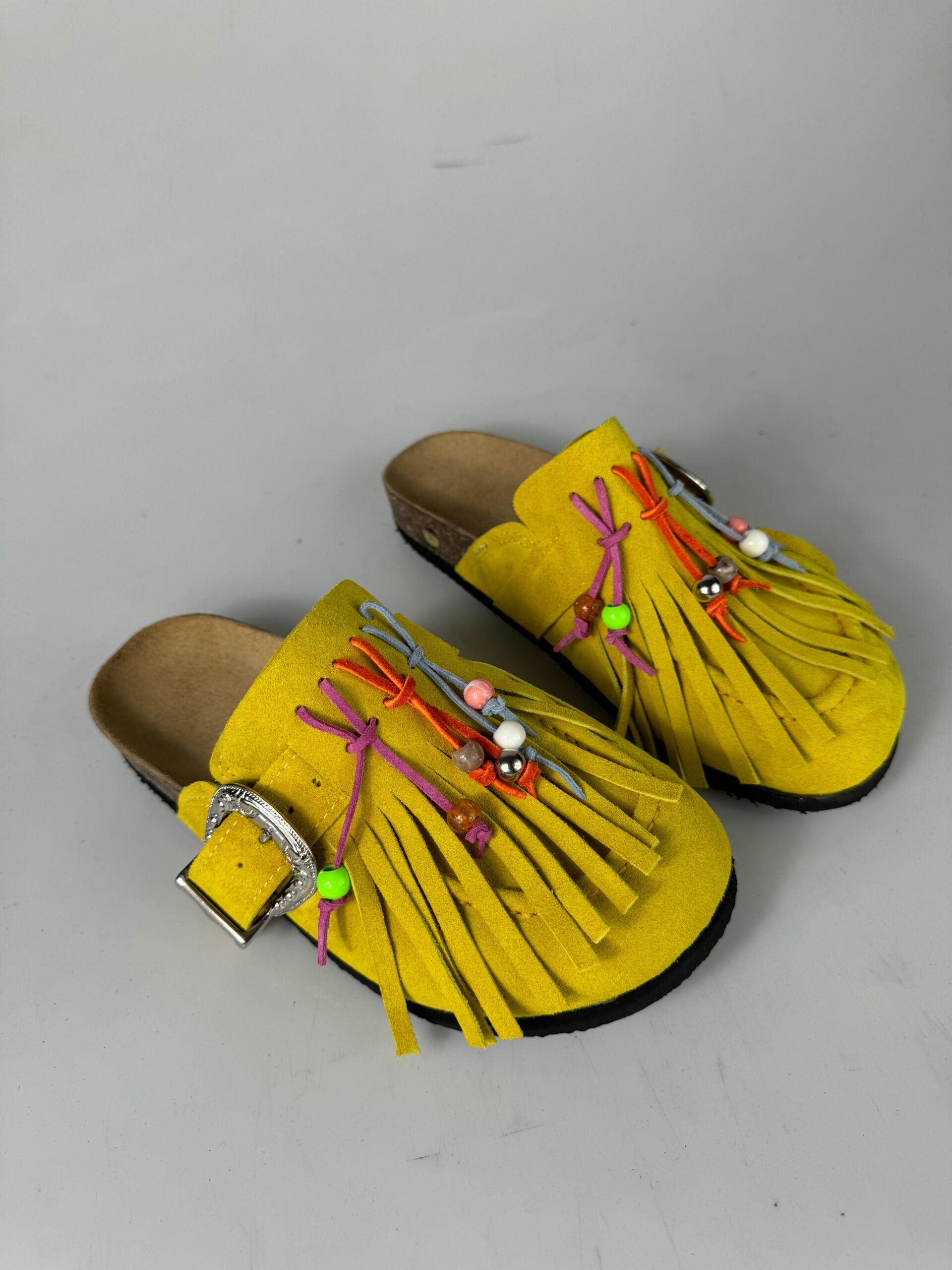 Cámara de conejito amarillo