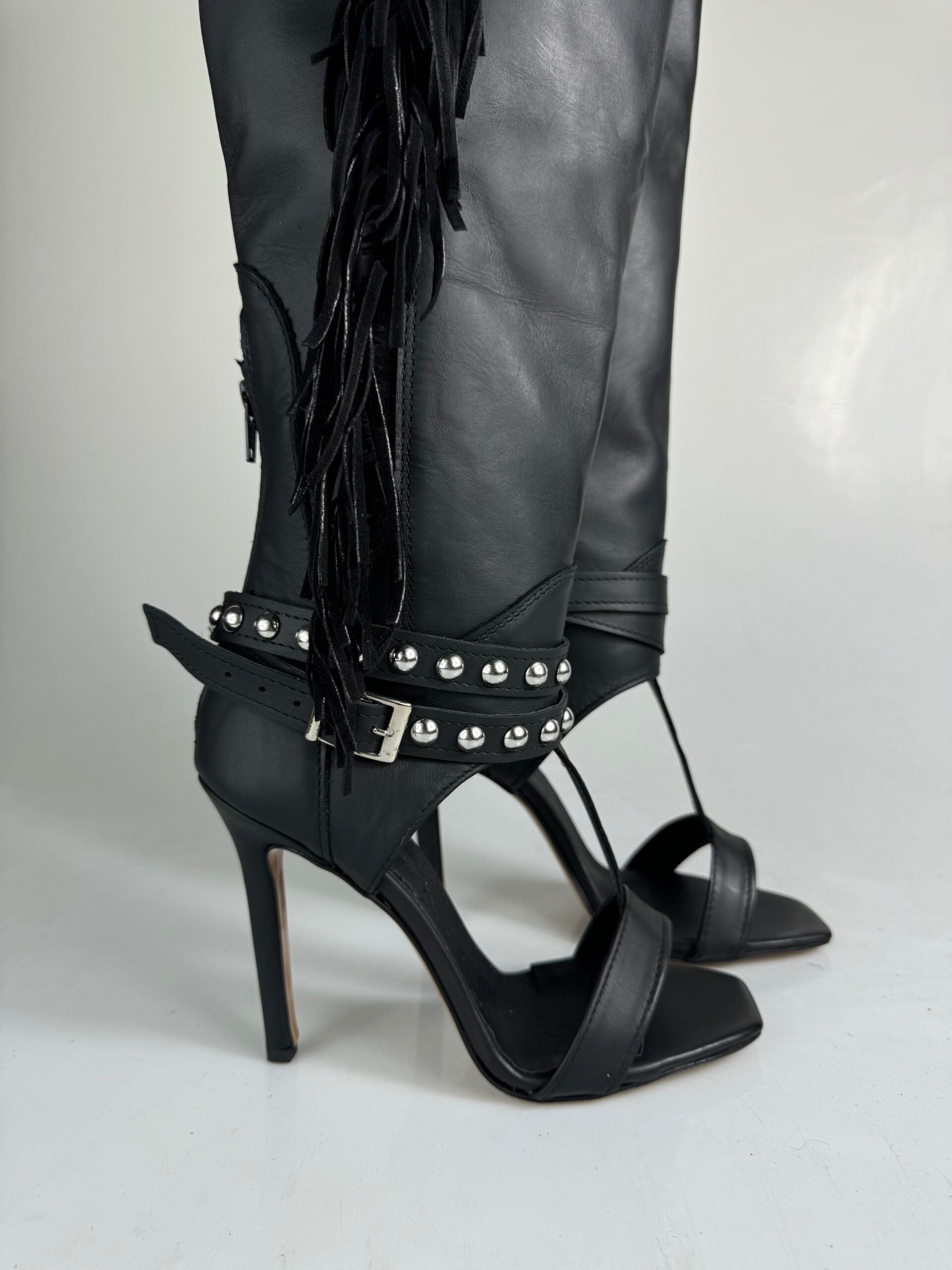 Treviso177 black leather