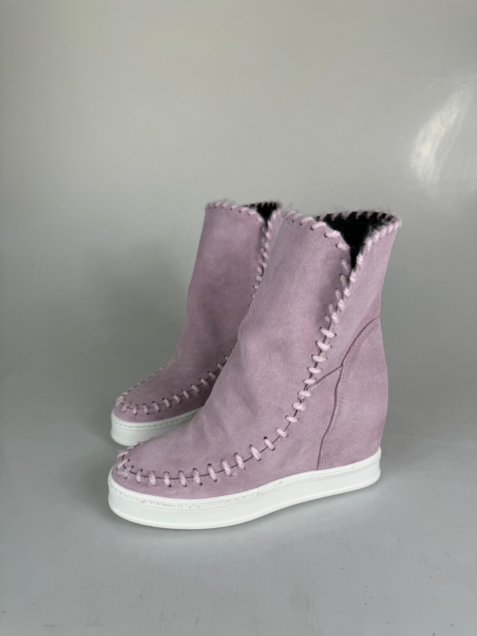Louu cam rosa