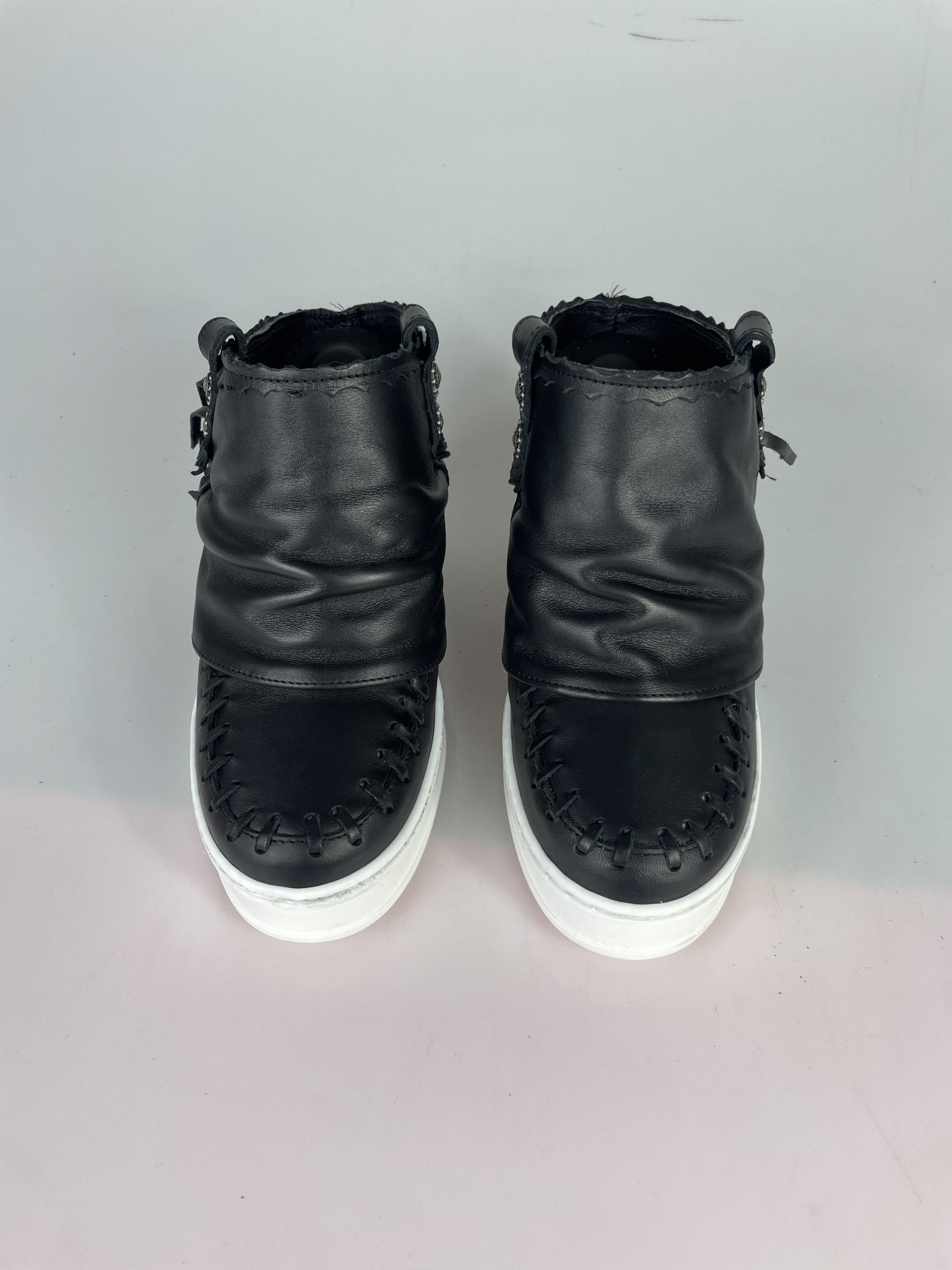 Euforia total sabotaje cuero negro