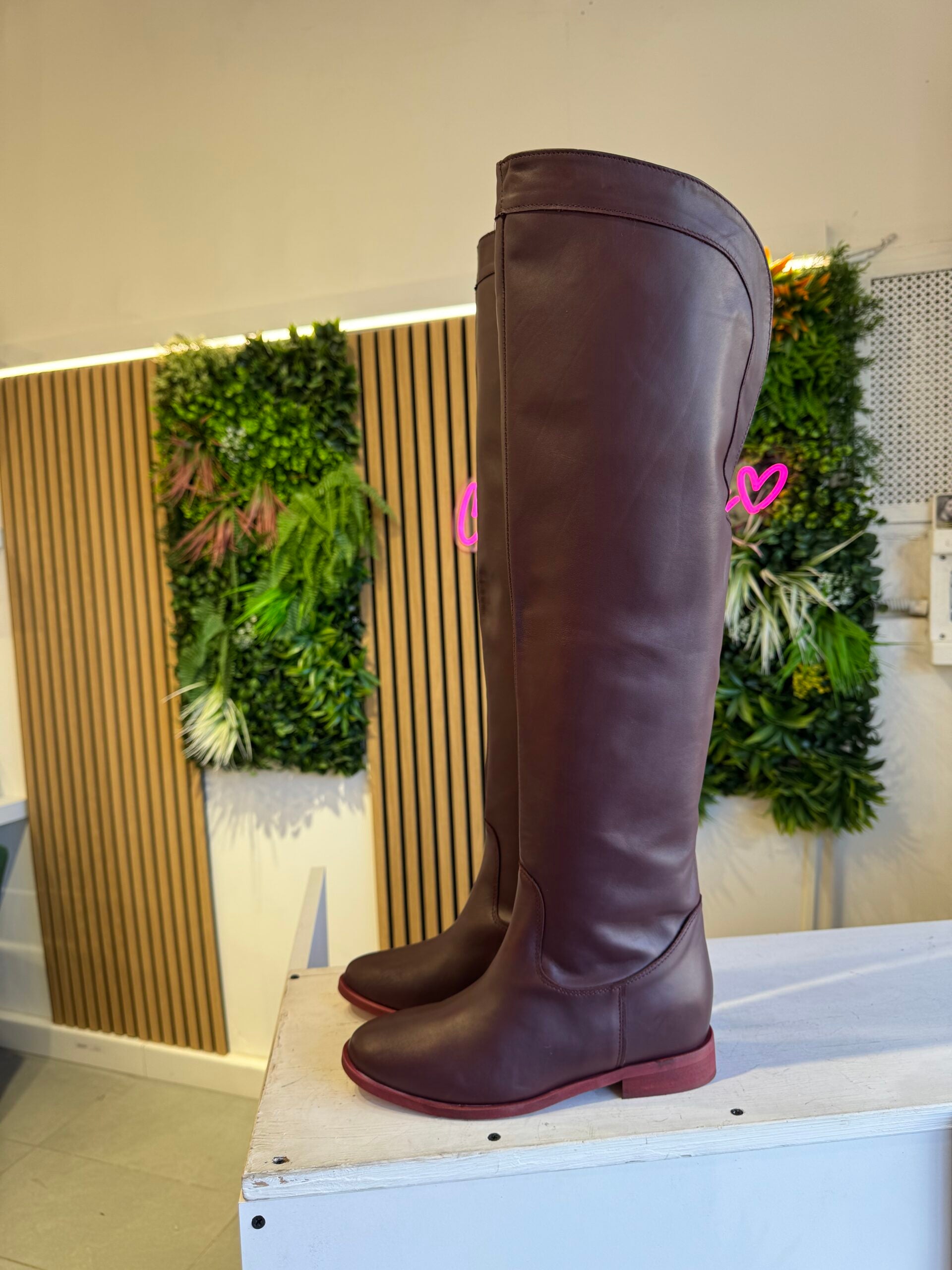 Furia zeppa interna pelle prugna