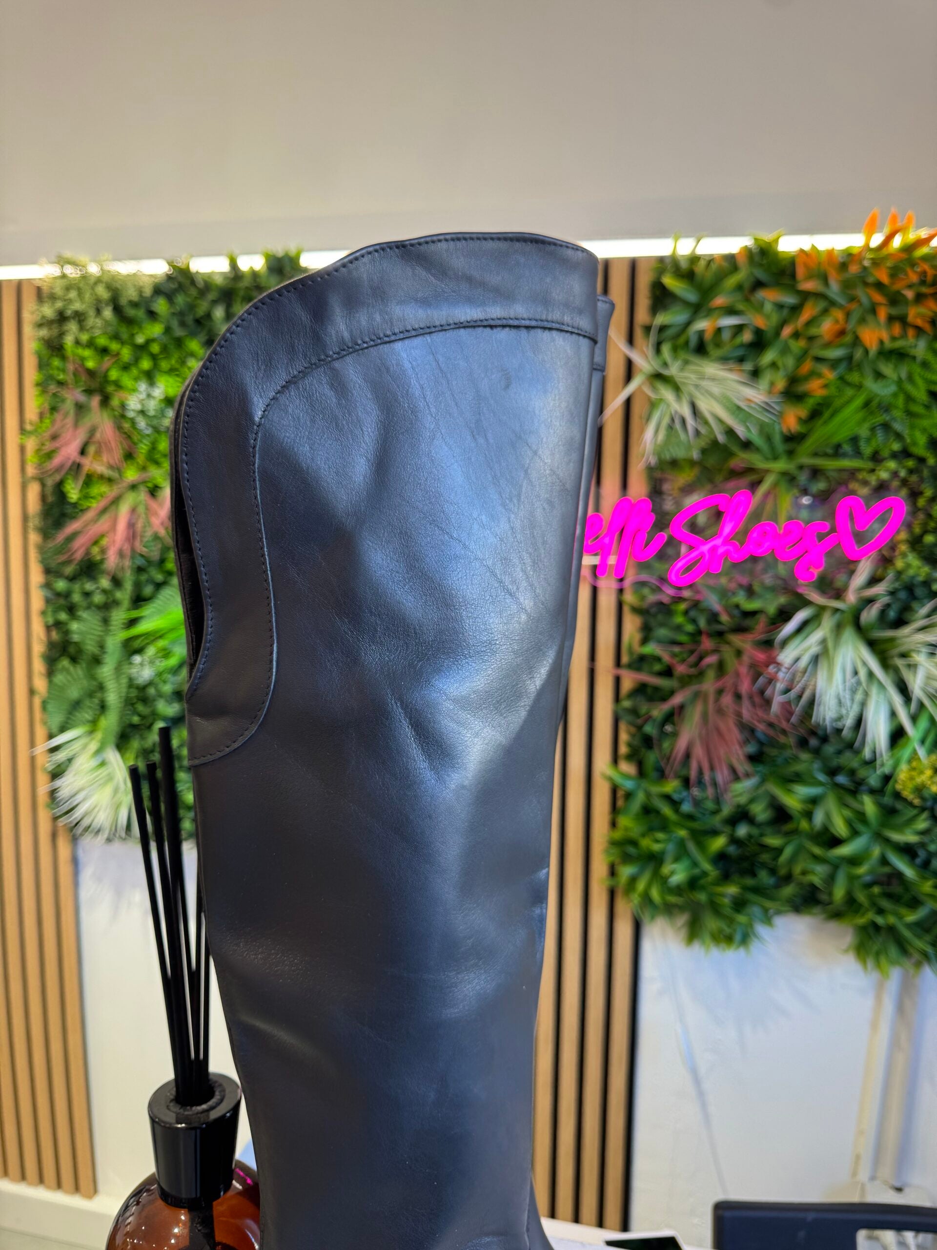 Furia Flaminia pelle nero