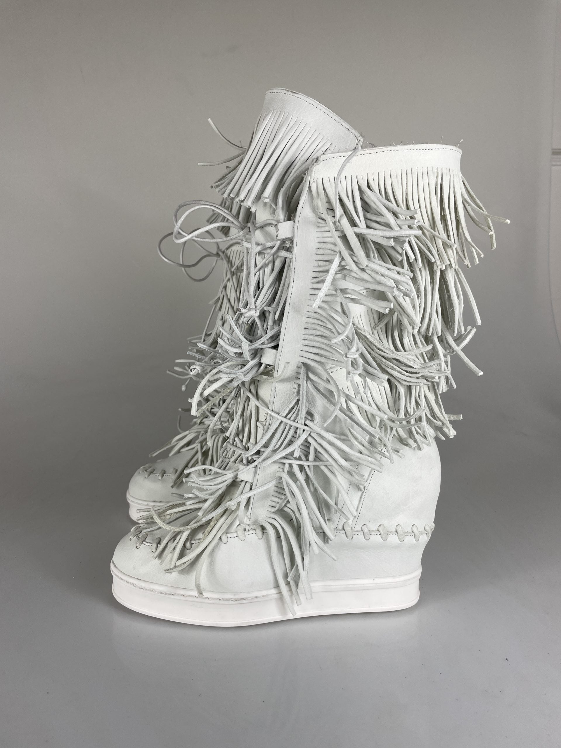 Regolar pelle bianco