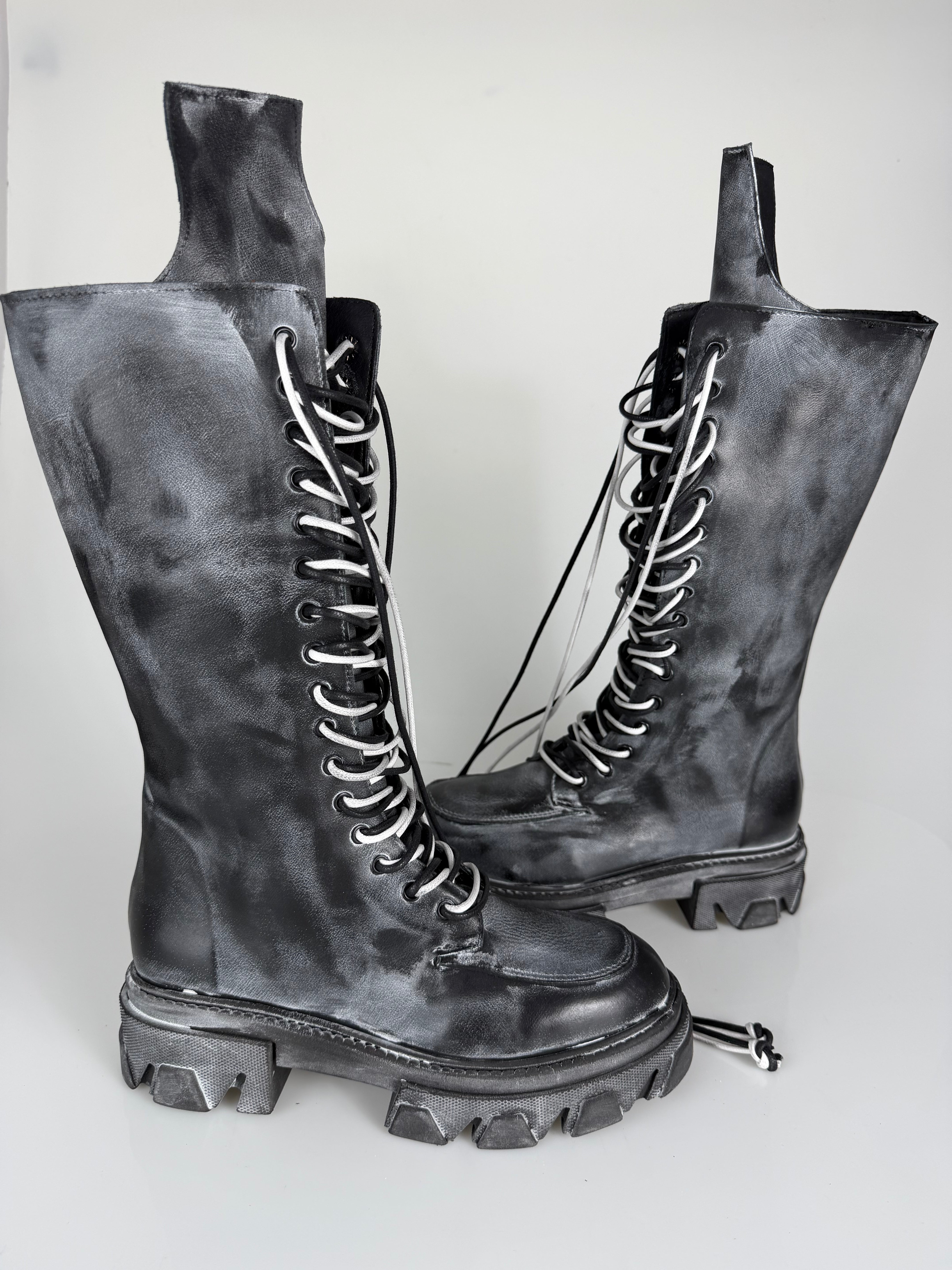 Wake1 basic pelle sporcata nero