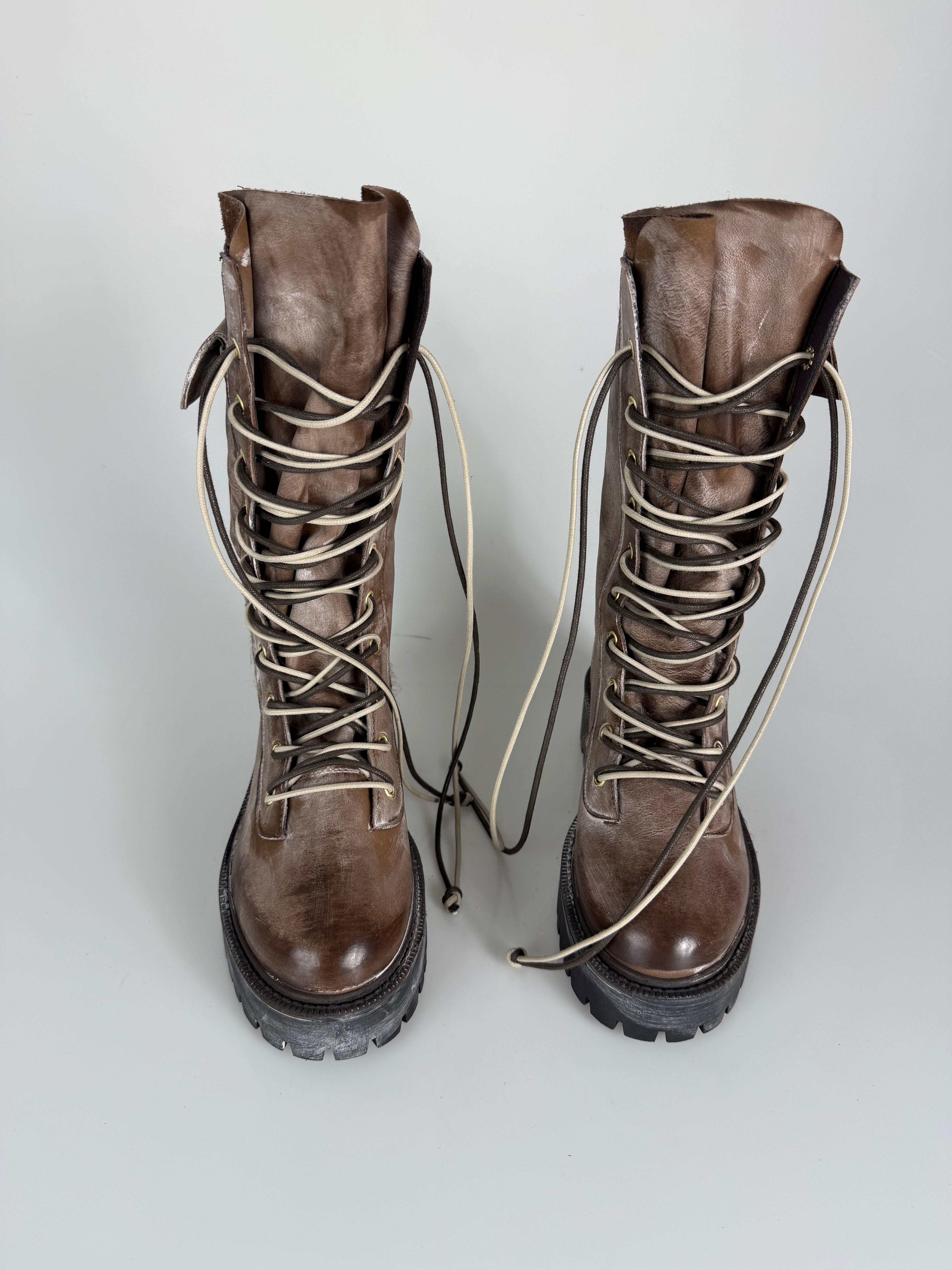 Anfibio ginny pelle sporcata marrone