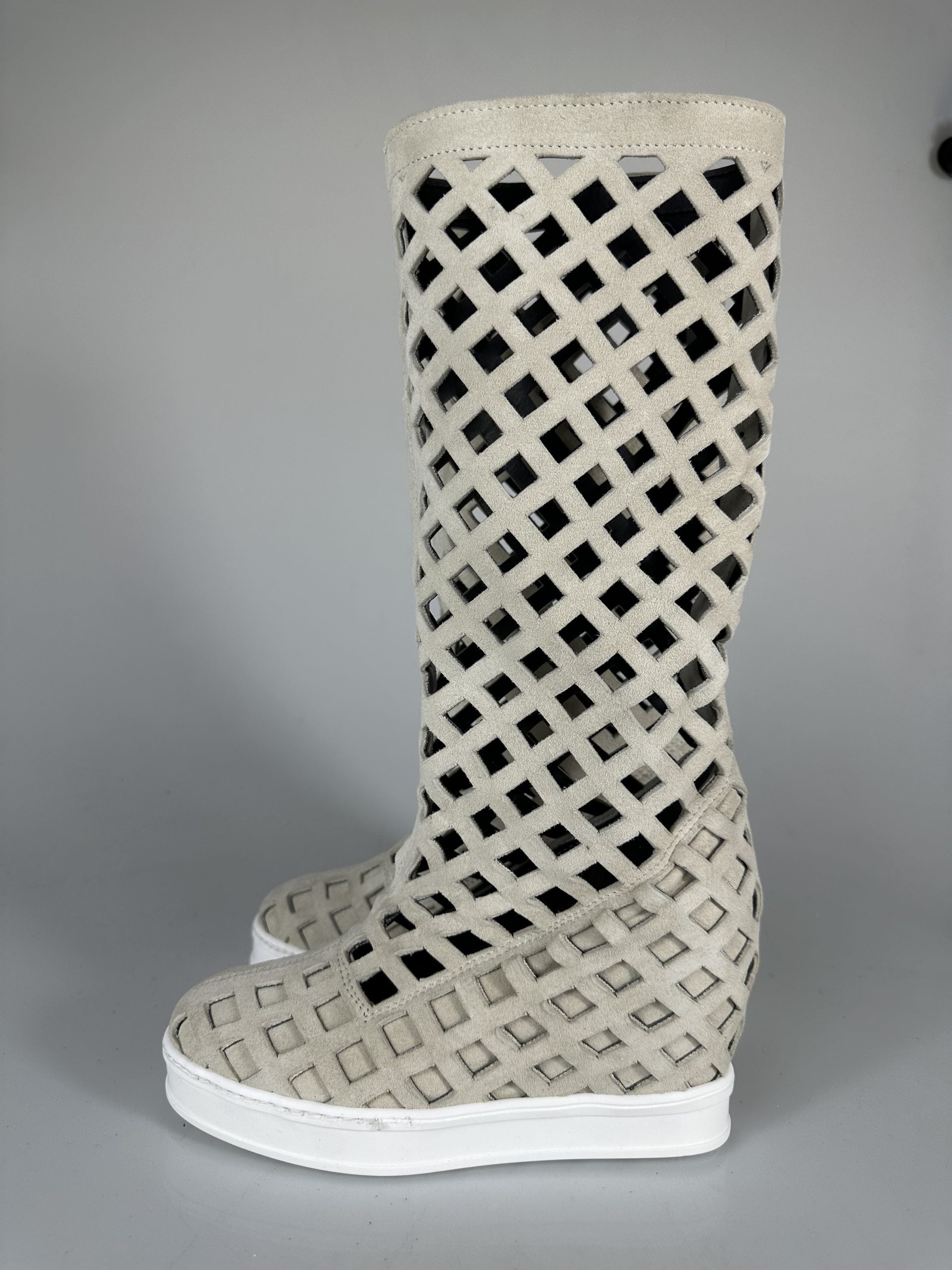 Cannes camoscio beige 2023