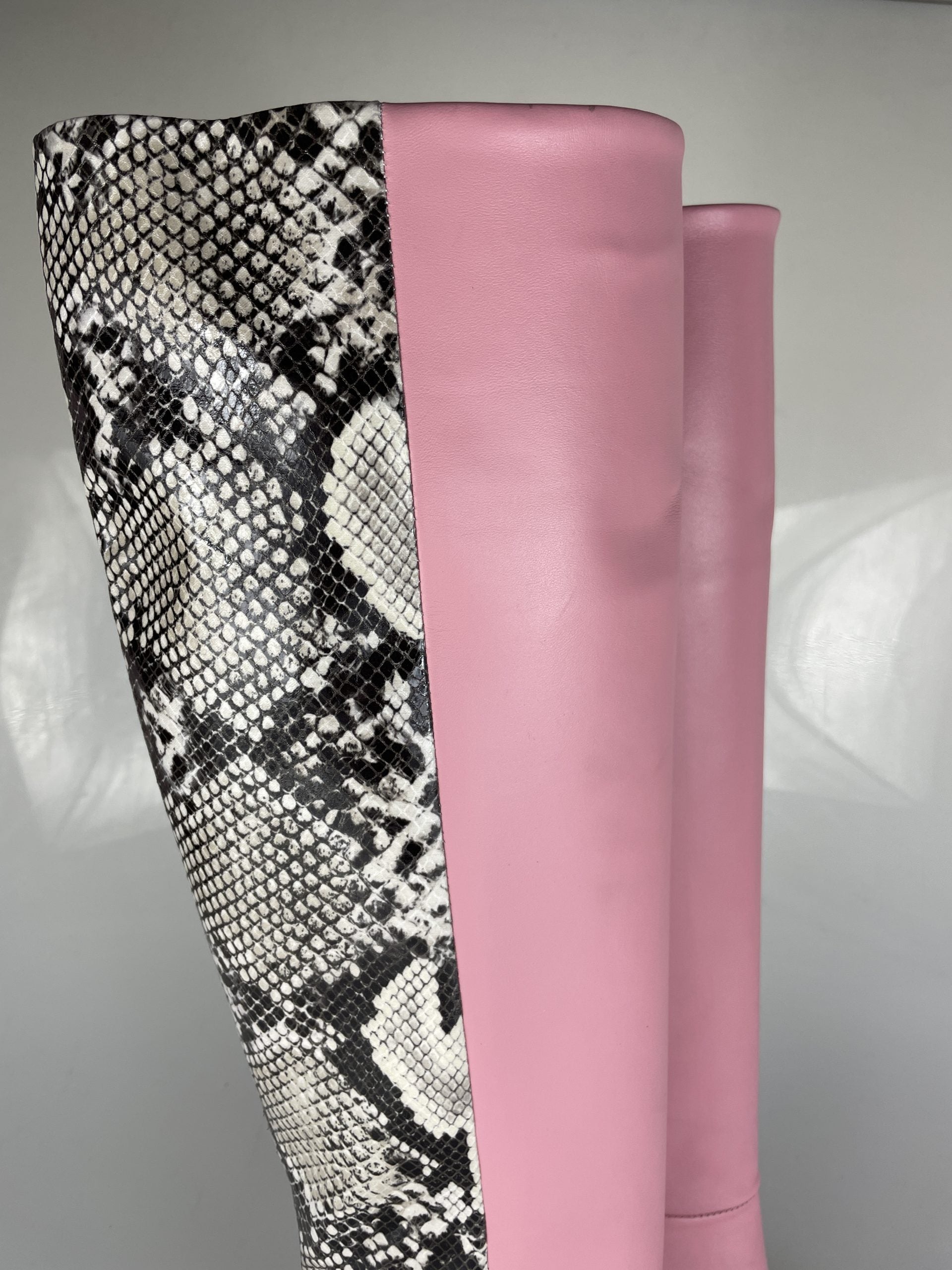 Piel de pitón rosa Beatrice