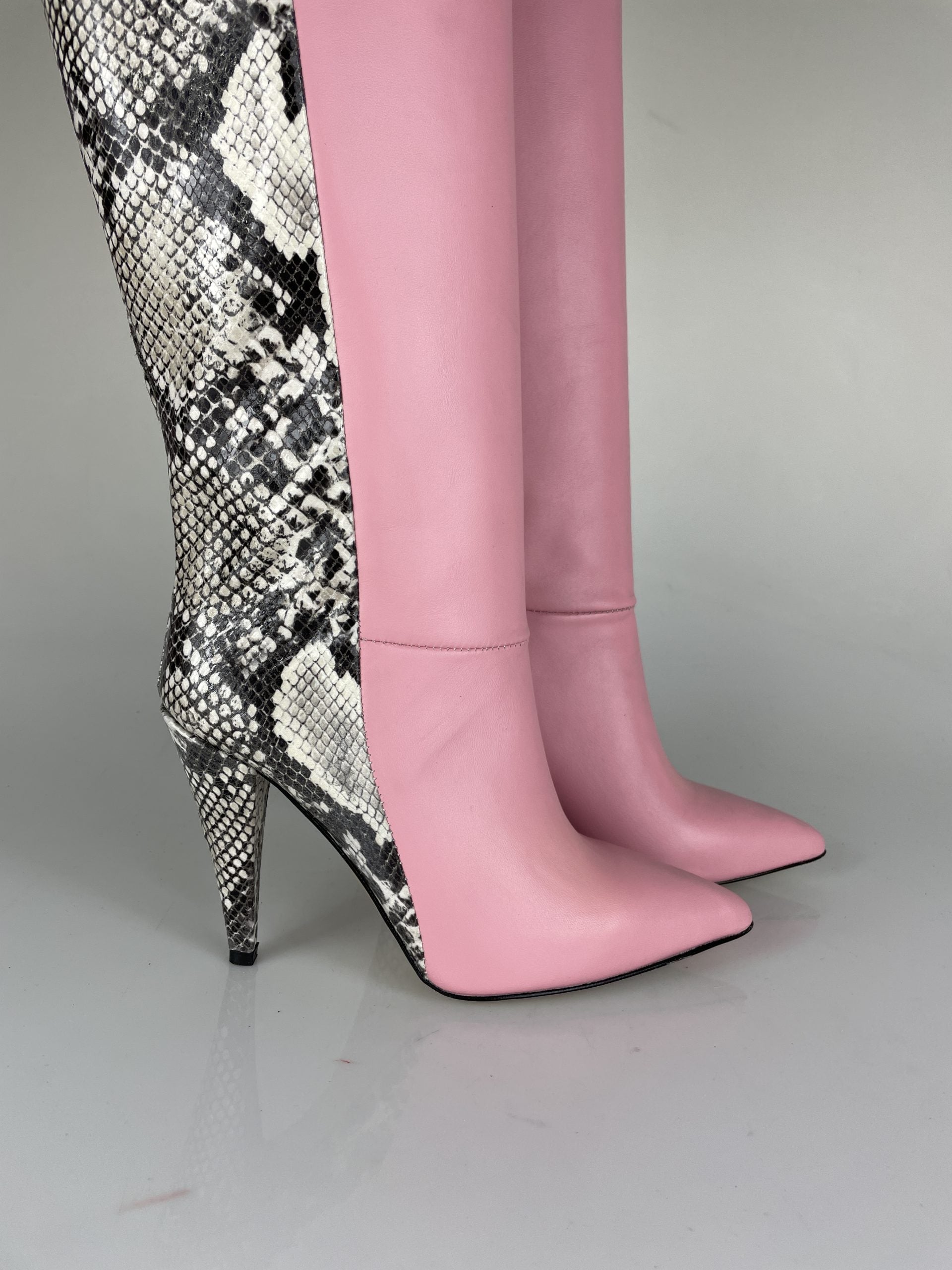 Piel de pitón rosa Beatrice