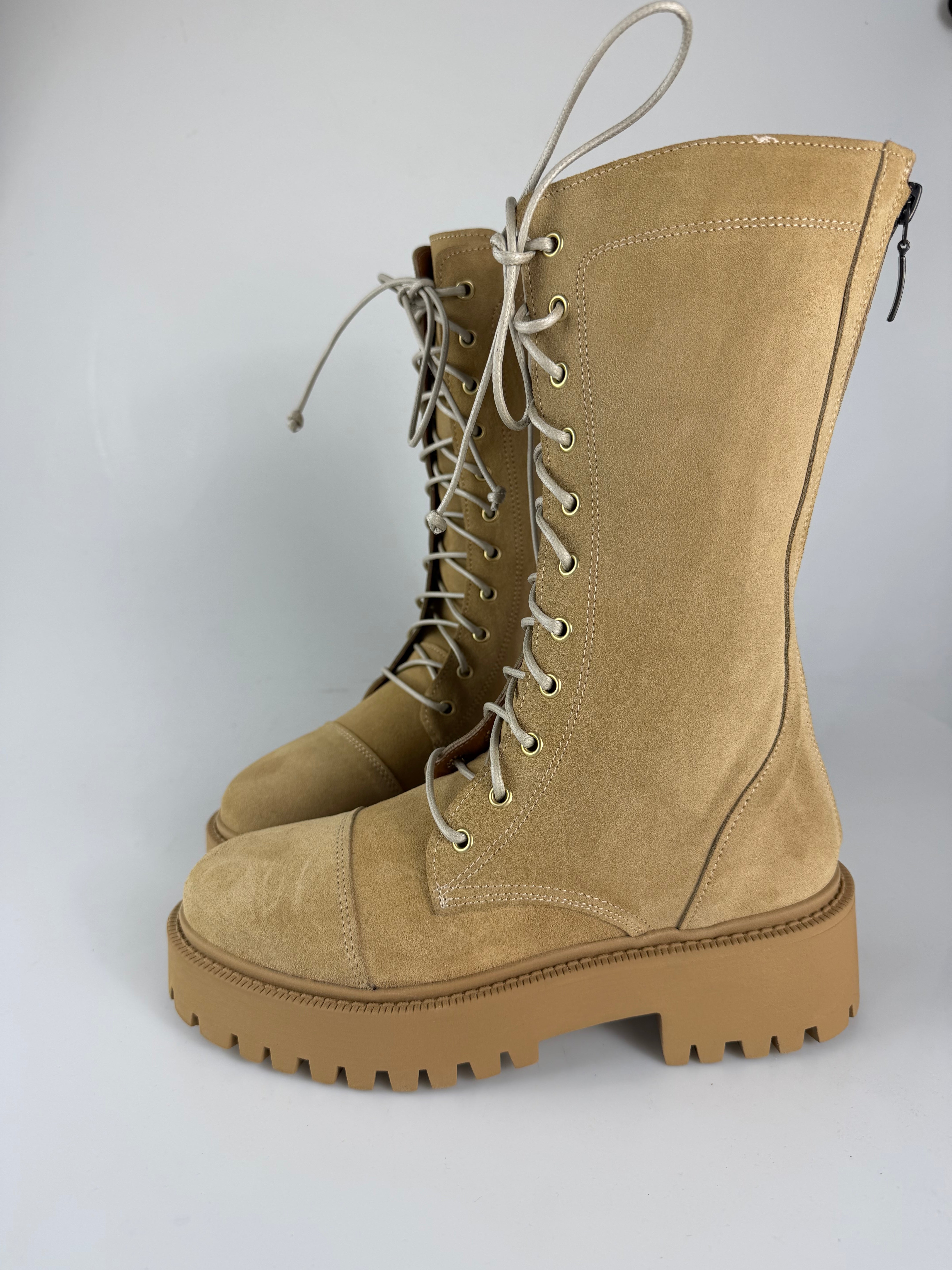 Anfibio ginny basic con punta cam biscotto