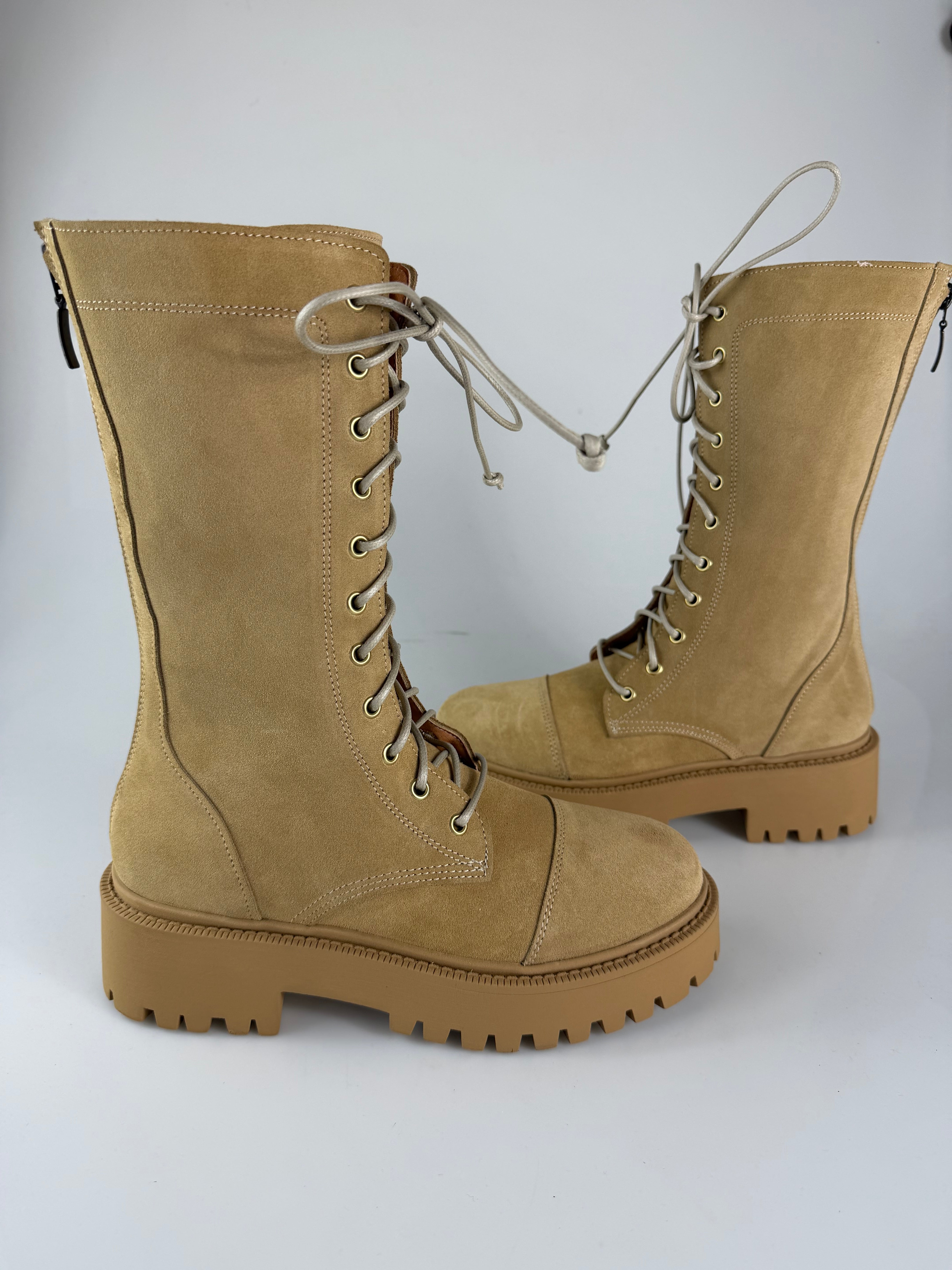 Anfibio ginny basic con punta cam biscotto