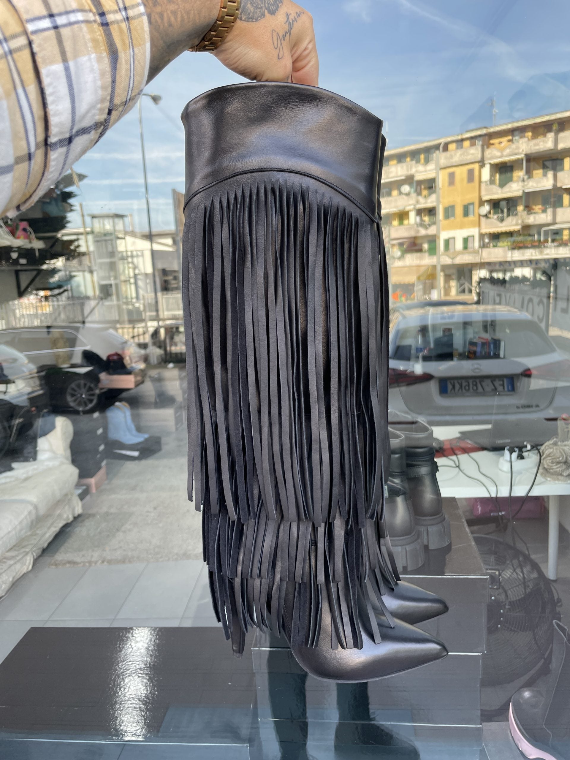 Black leather amateur