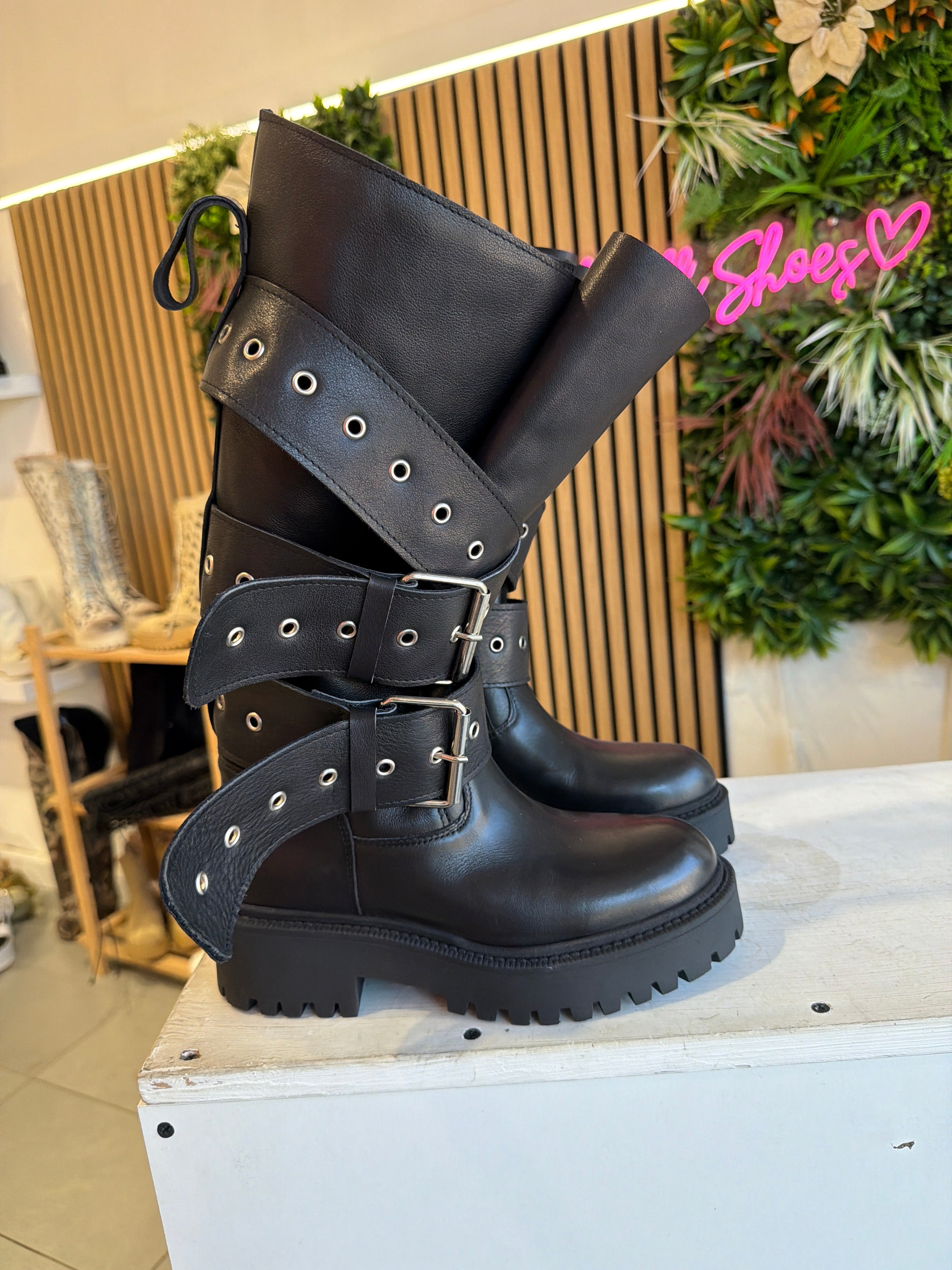 anfibio ginny vale pelle nero