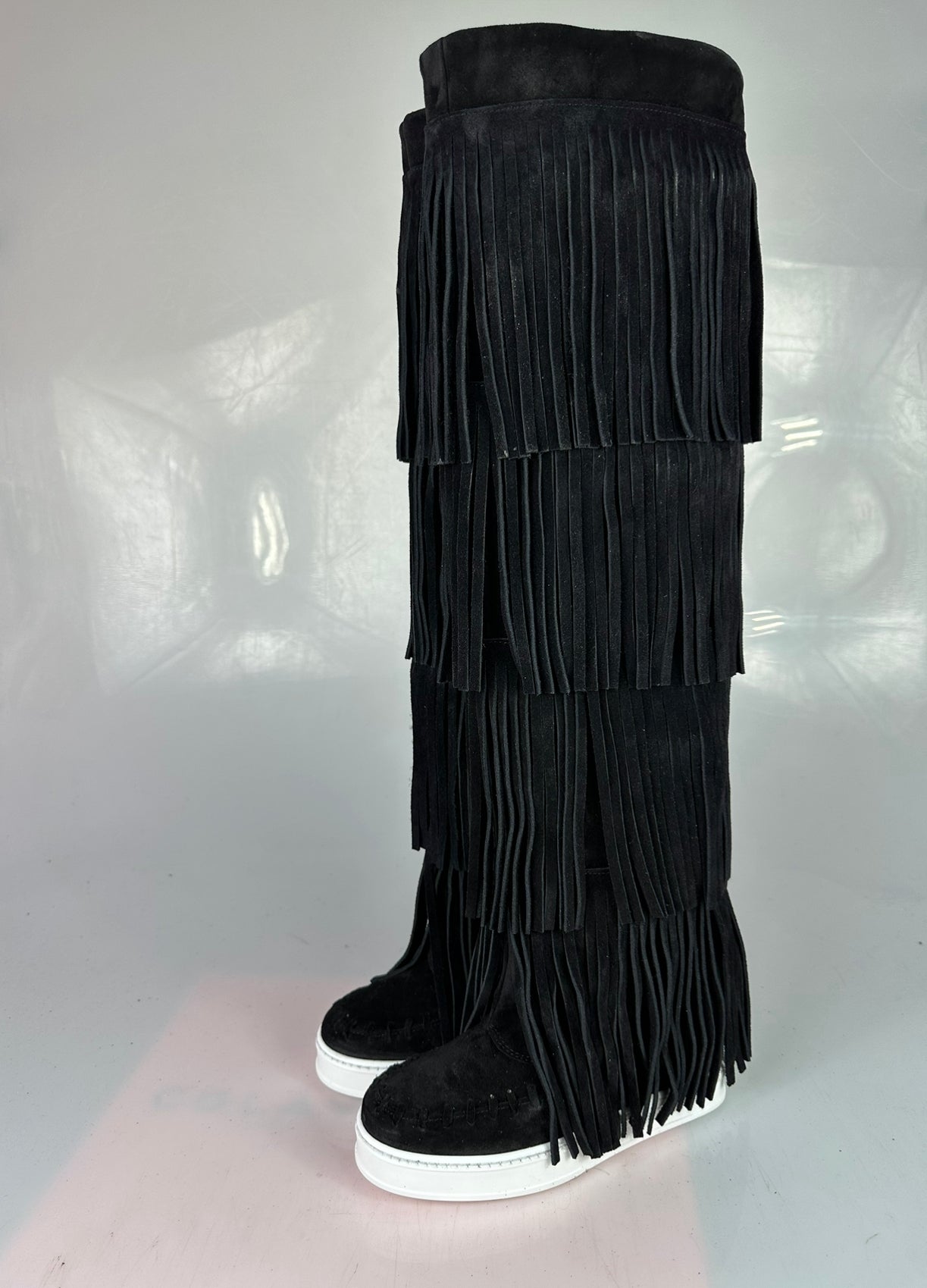 Flaminia, botas altas hasta la rodilla de ante negro