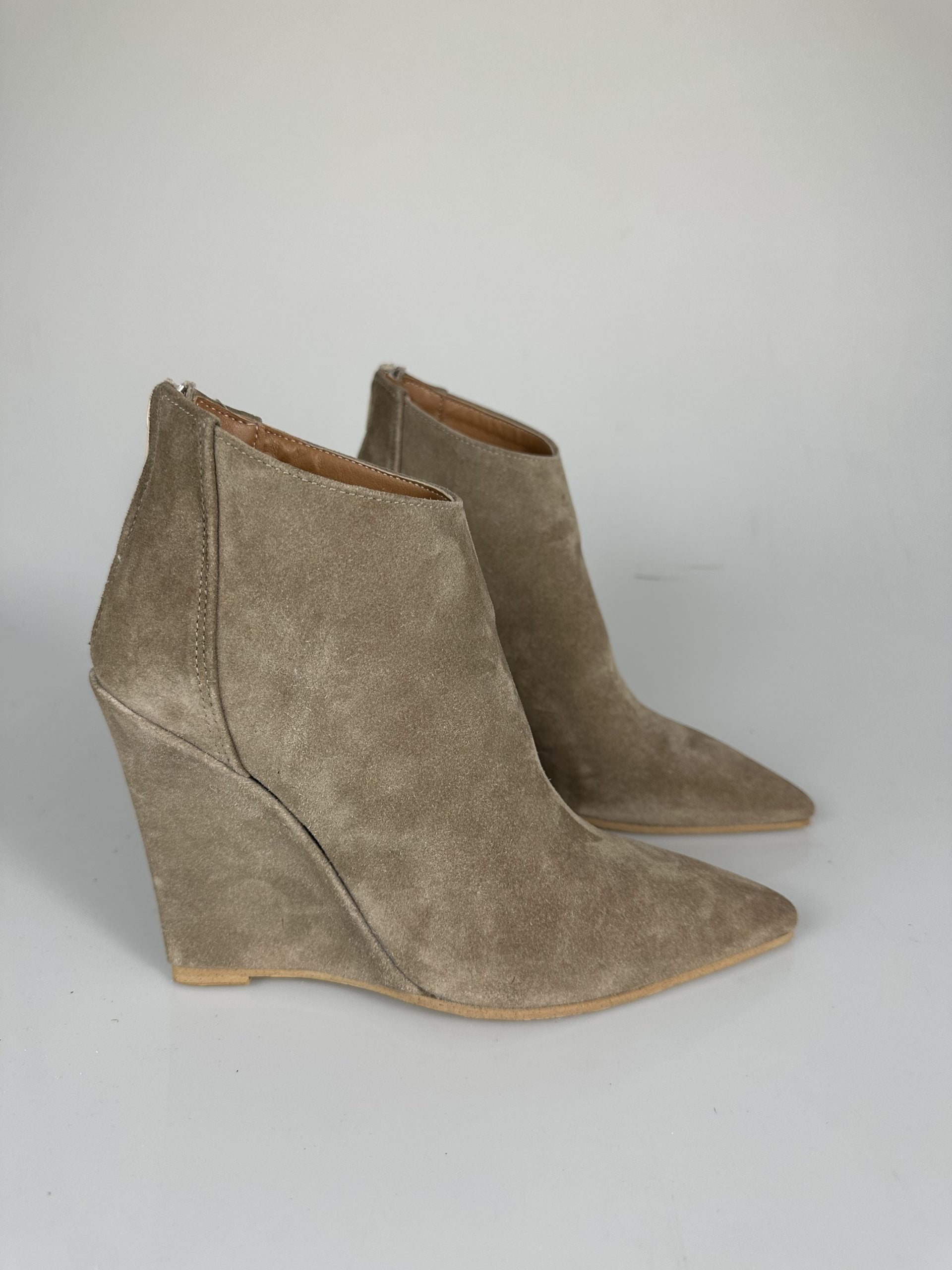 Cámara Aurora beige