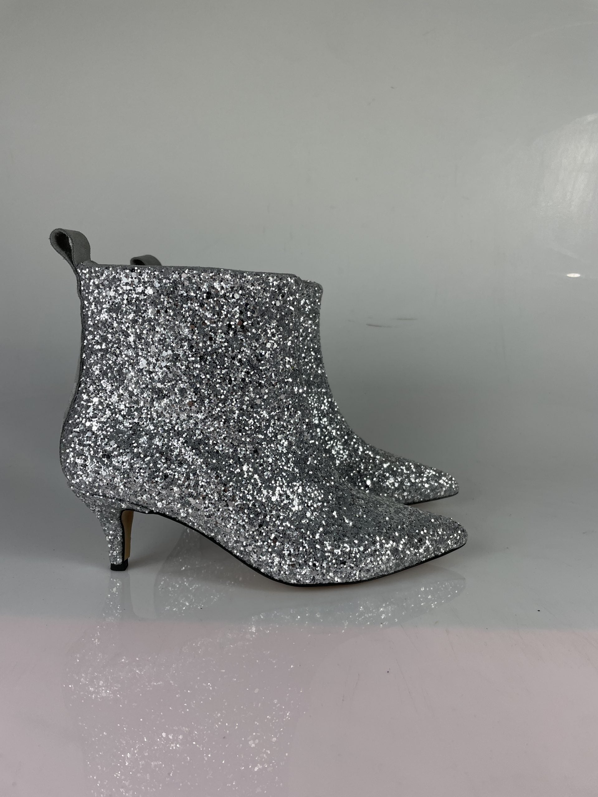 Silver glitter flame