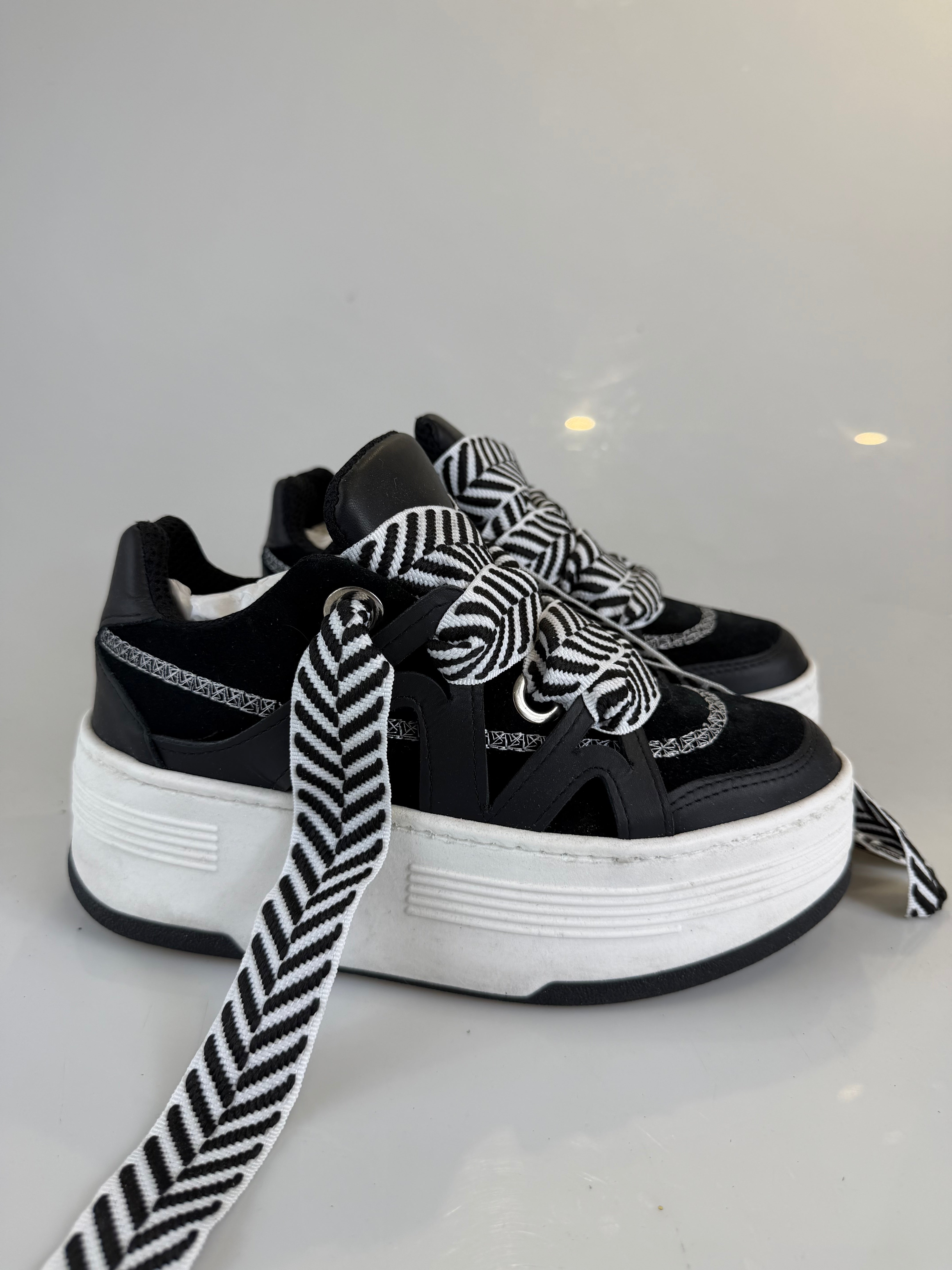 Sneakers cam/ pelle nero