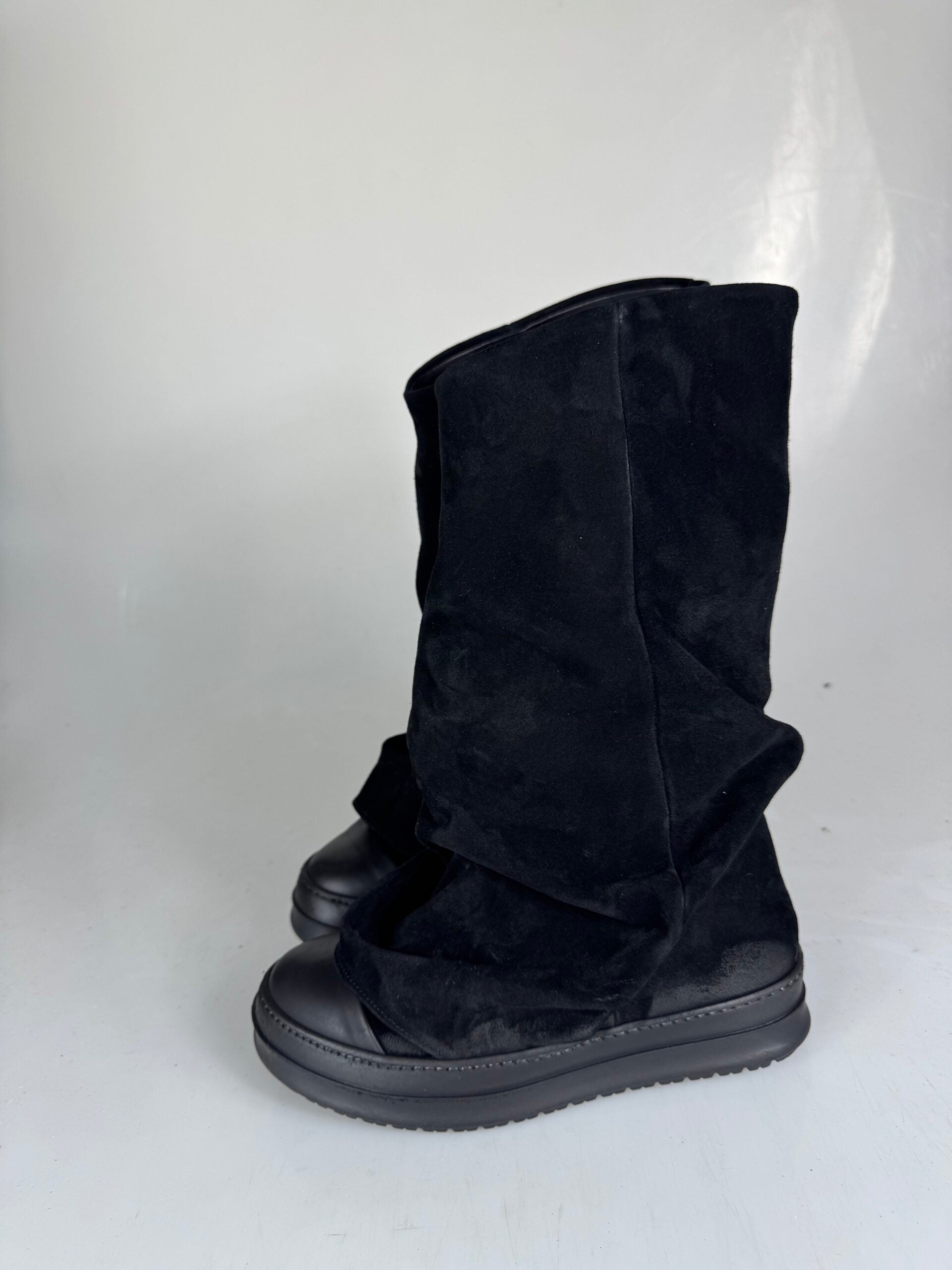 Orlando tore mid cam black black sole