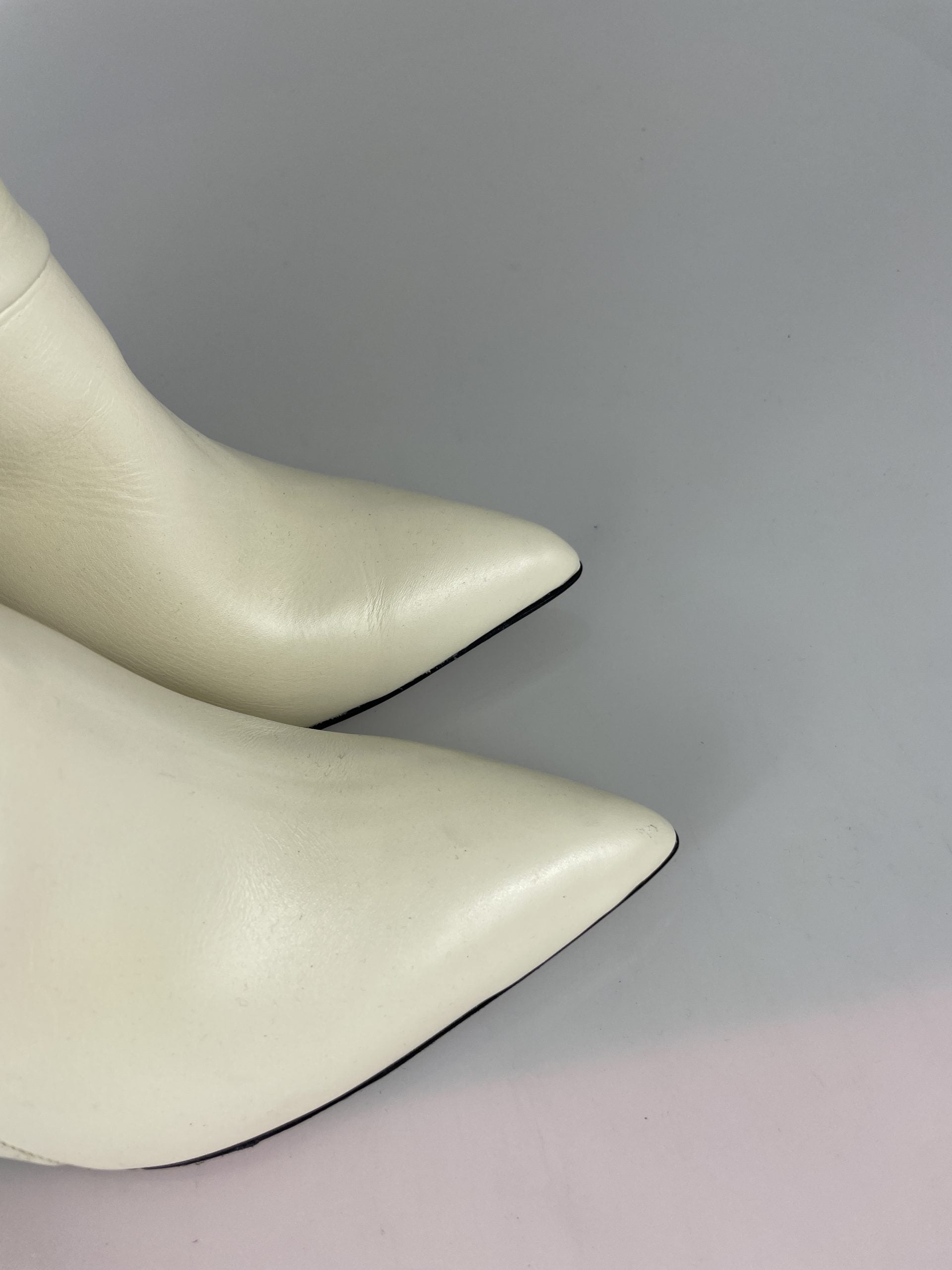 Cesare 1571 cream leather