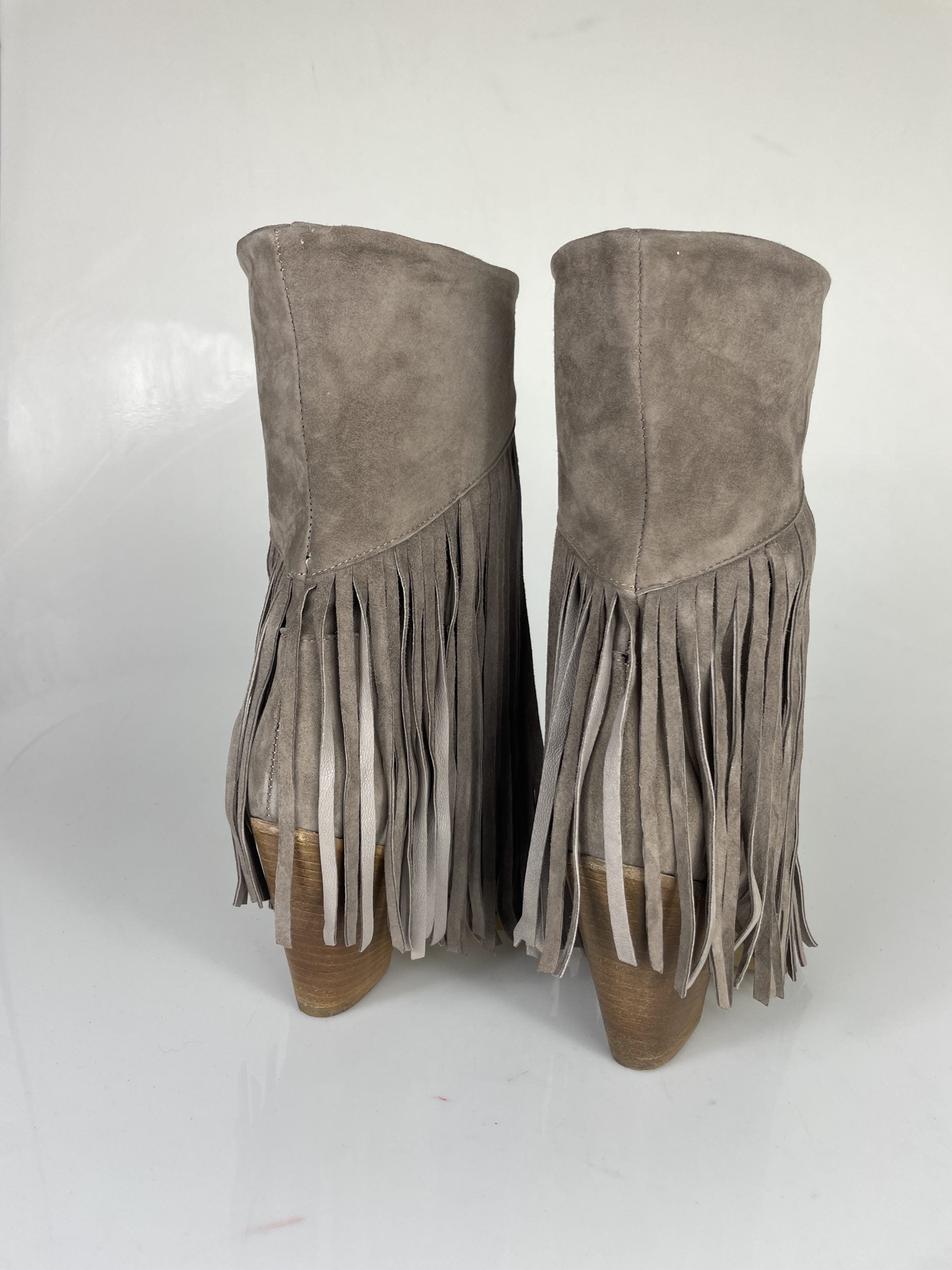 Ottavia beige suede