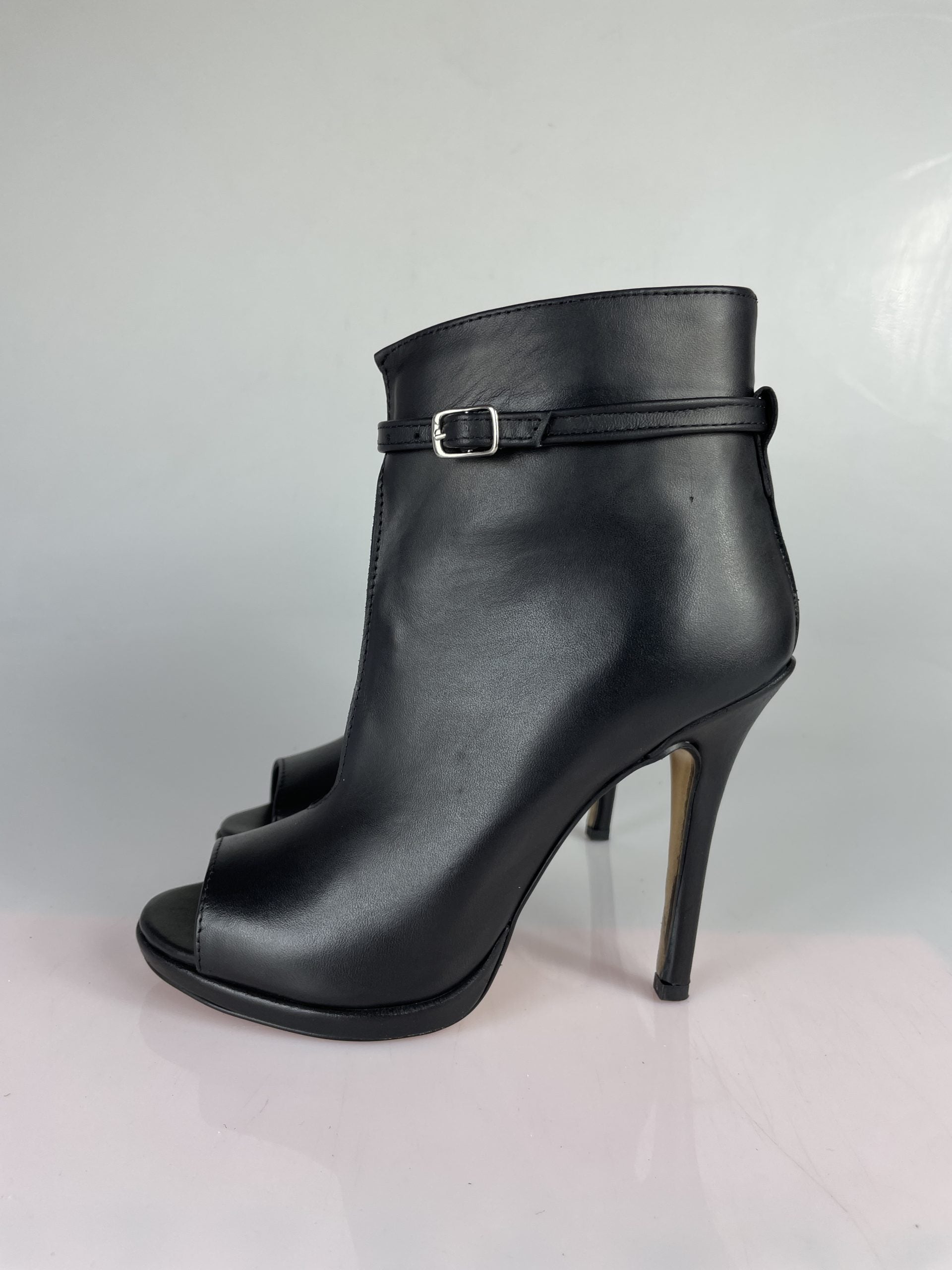 Emma63 black leather
