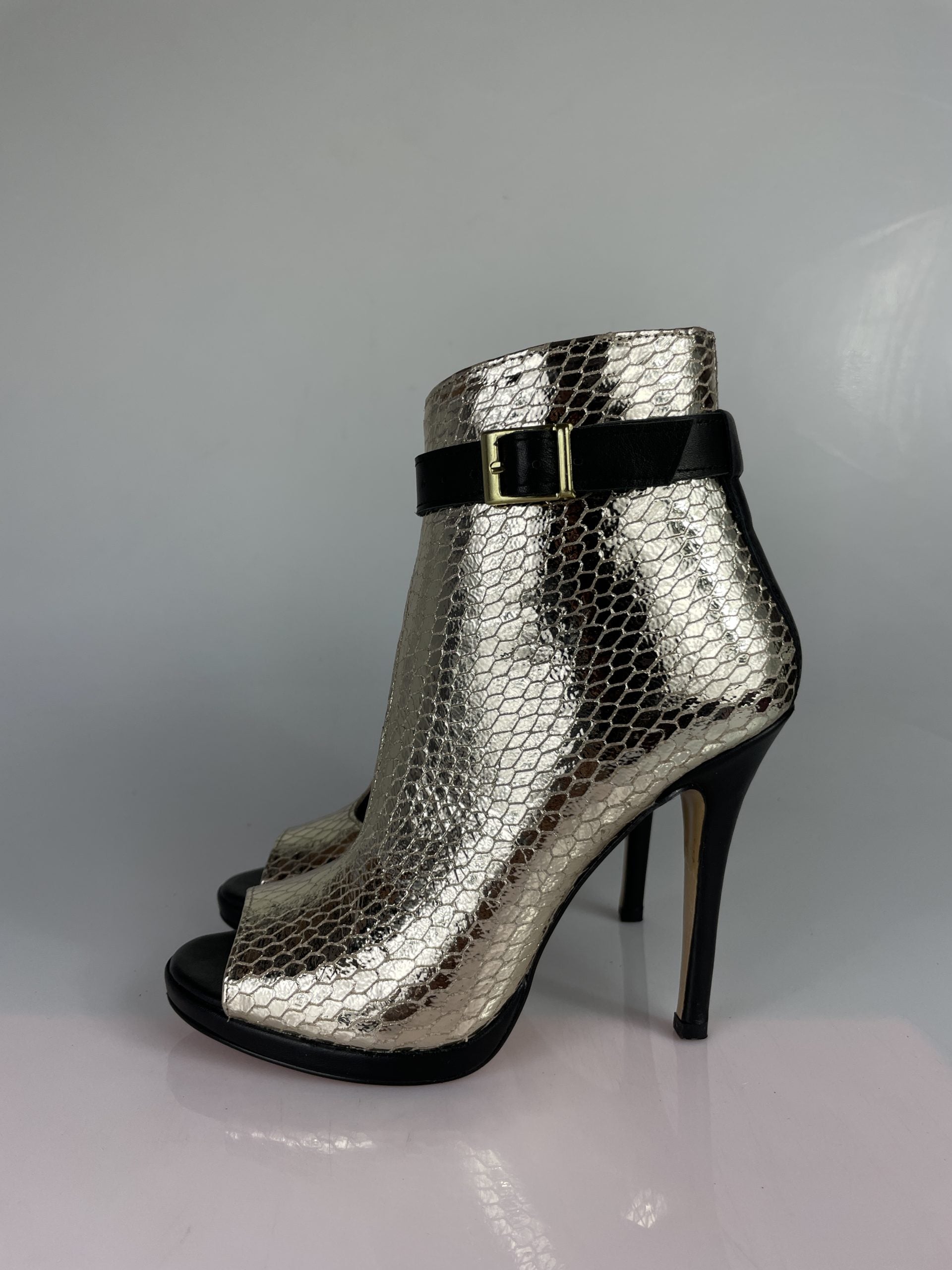 Emma63 gold reptile
