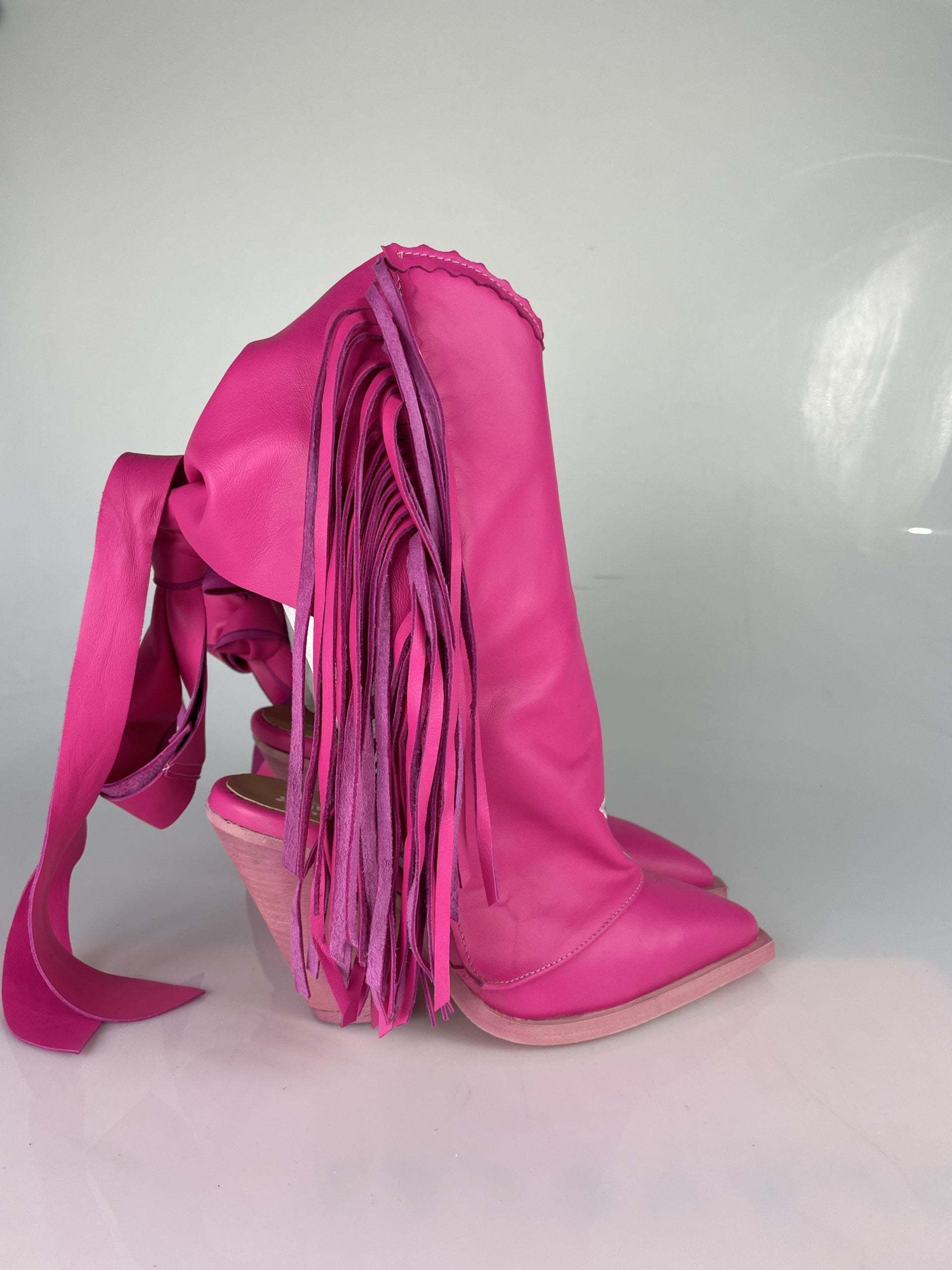 Euphoria Sabó pelle fuxia